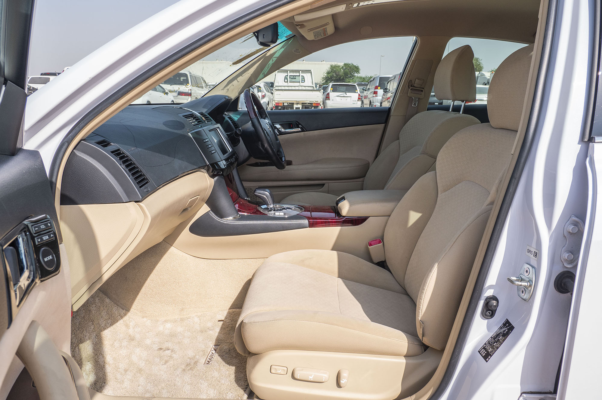
								TOYOTA MARK X MODEL 2007 full									