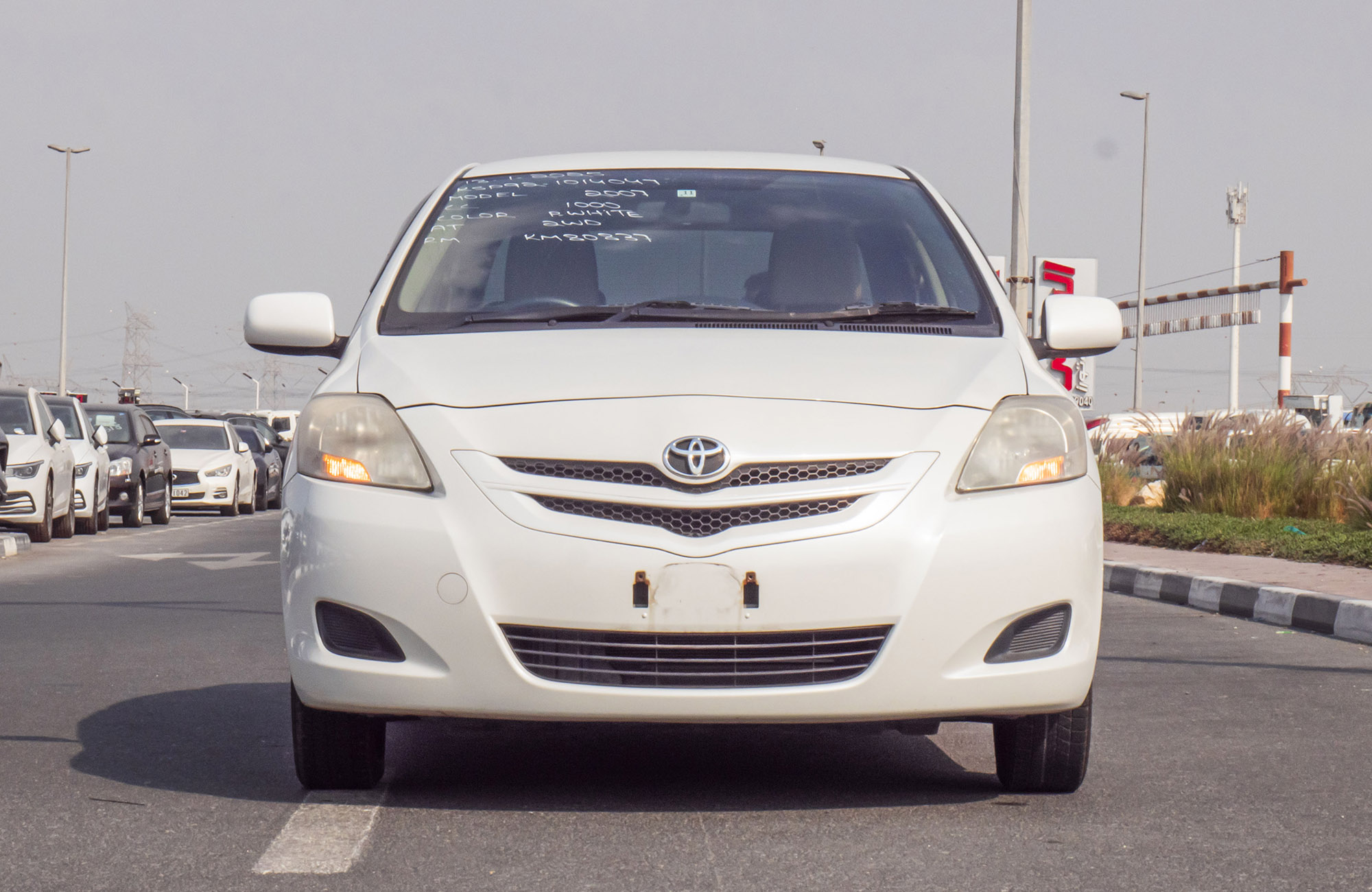 
								Toyota Belta 2wd Model 2008 full									