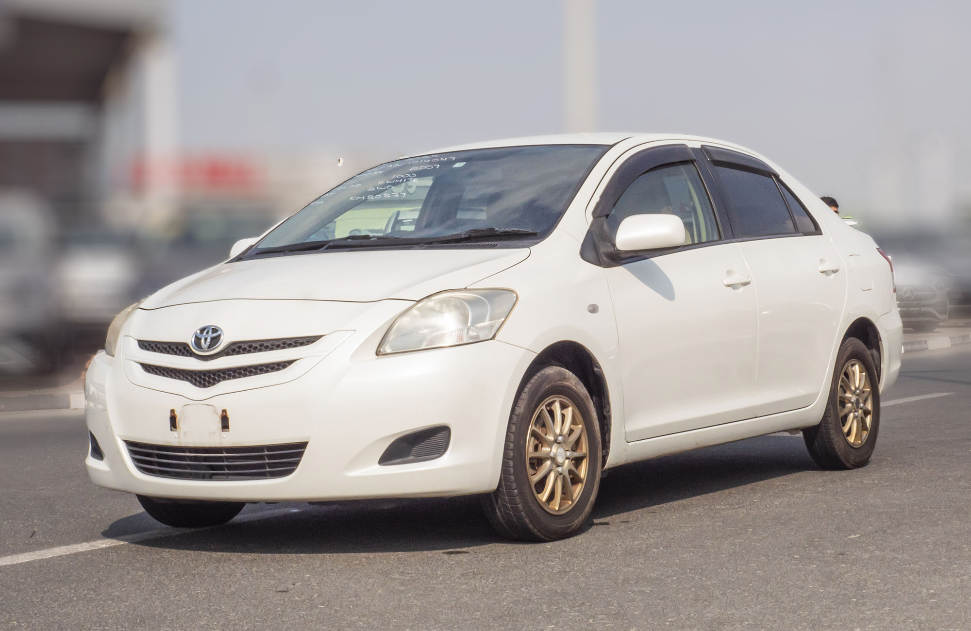 
								Toyota Belta 2wd Model 2008 full									
