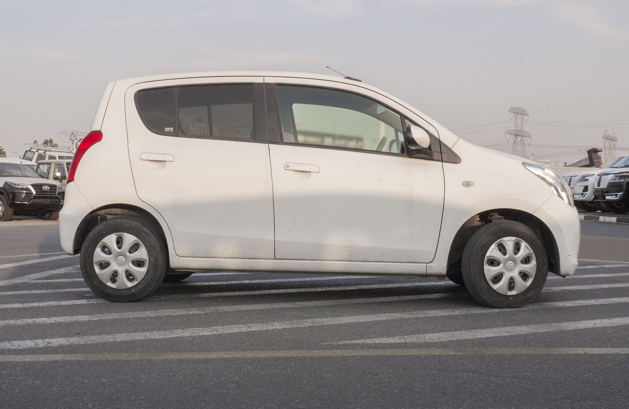 
								Mazda Carol 2wd Model 2013 full									
