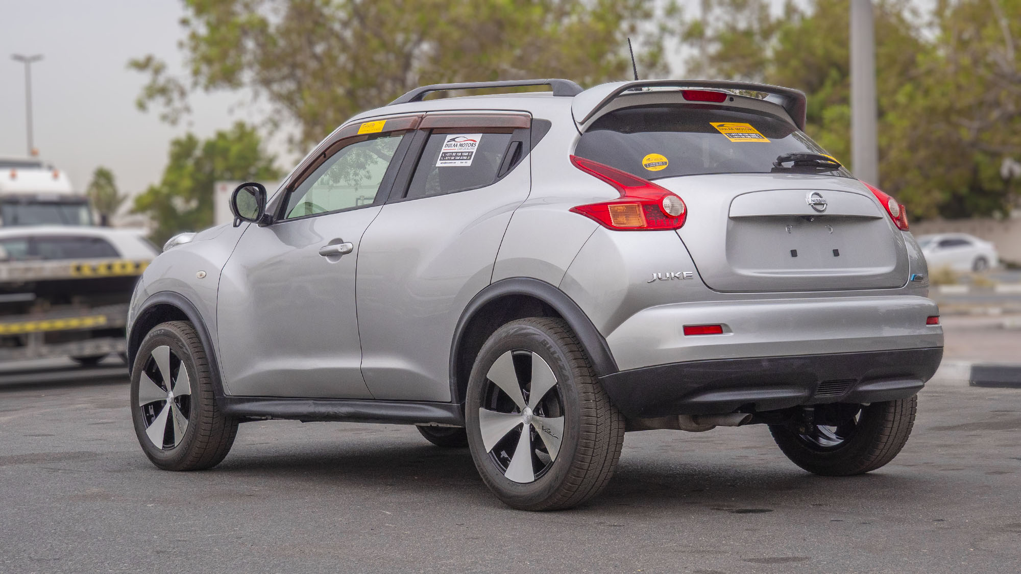
								Nissan Juke 2WD 2013 Model full									