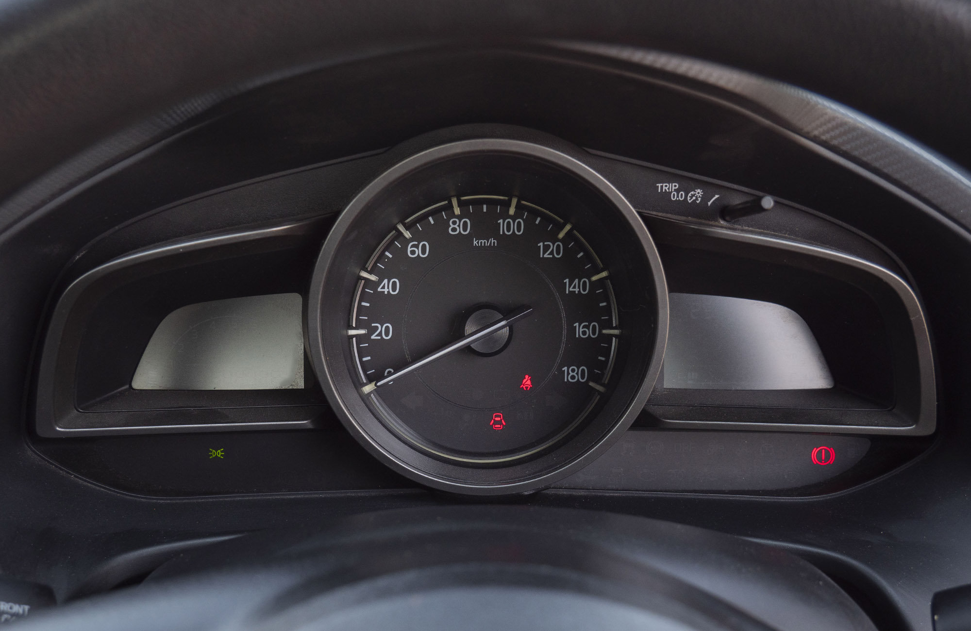 
								Mazda Axela Model 2017 (LPG) full									