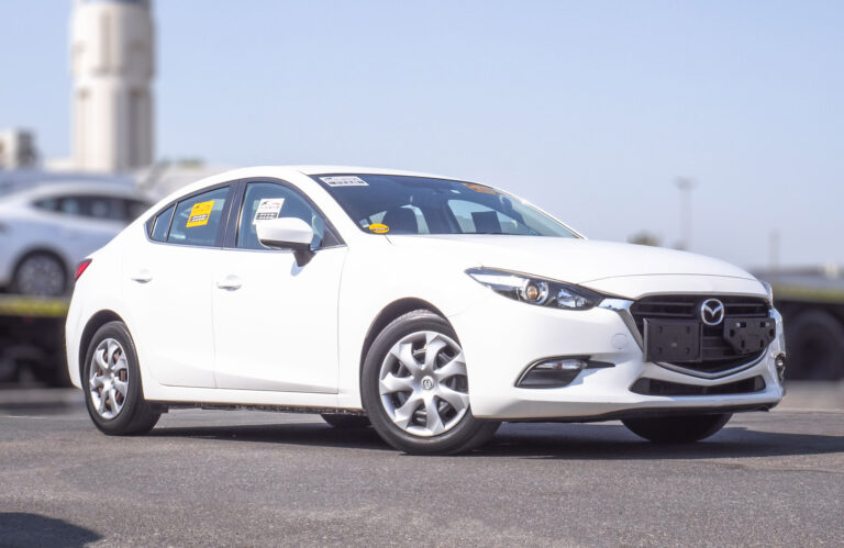 Mazda Axela Model 2017 (LPG)
