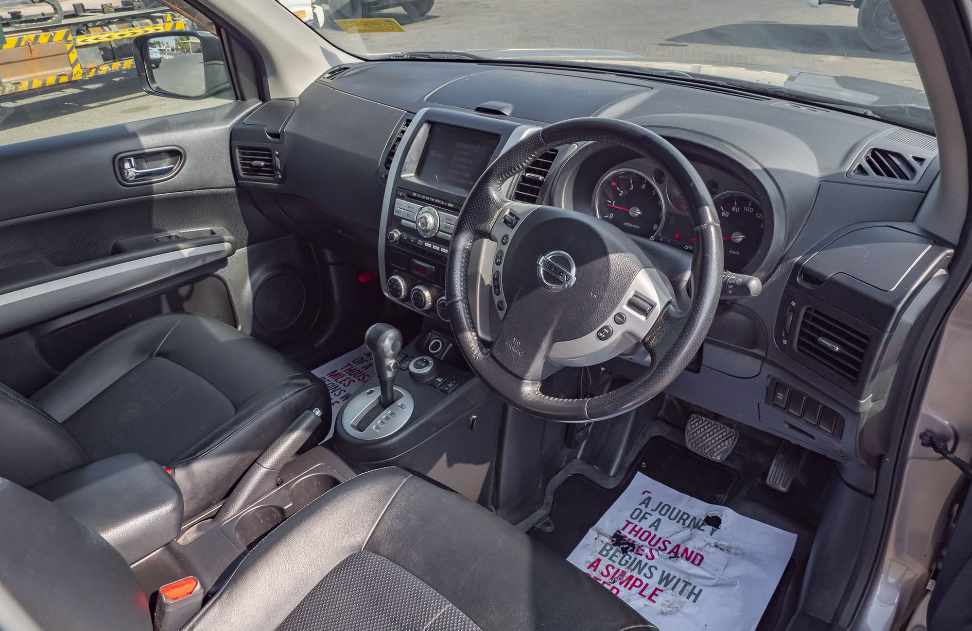 
								Nissan X-Trial Model 2010 4wd full									