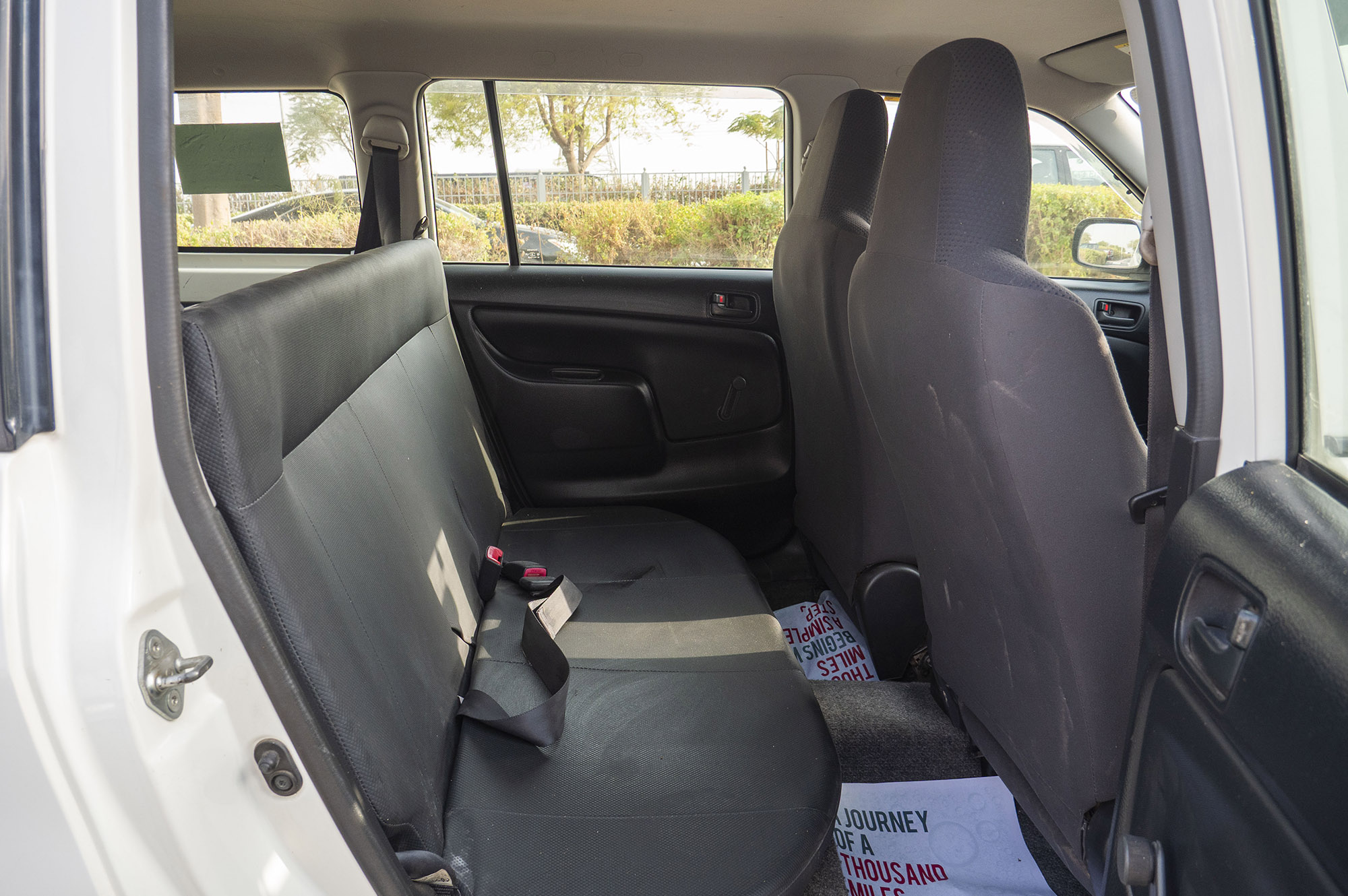 
								Toyota Probox DX – 2012 Model full									
