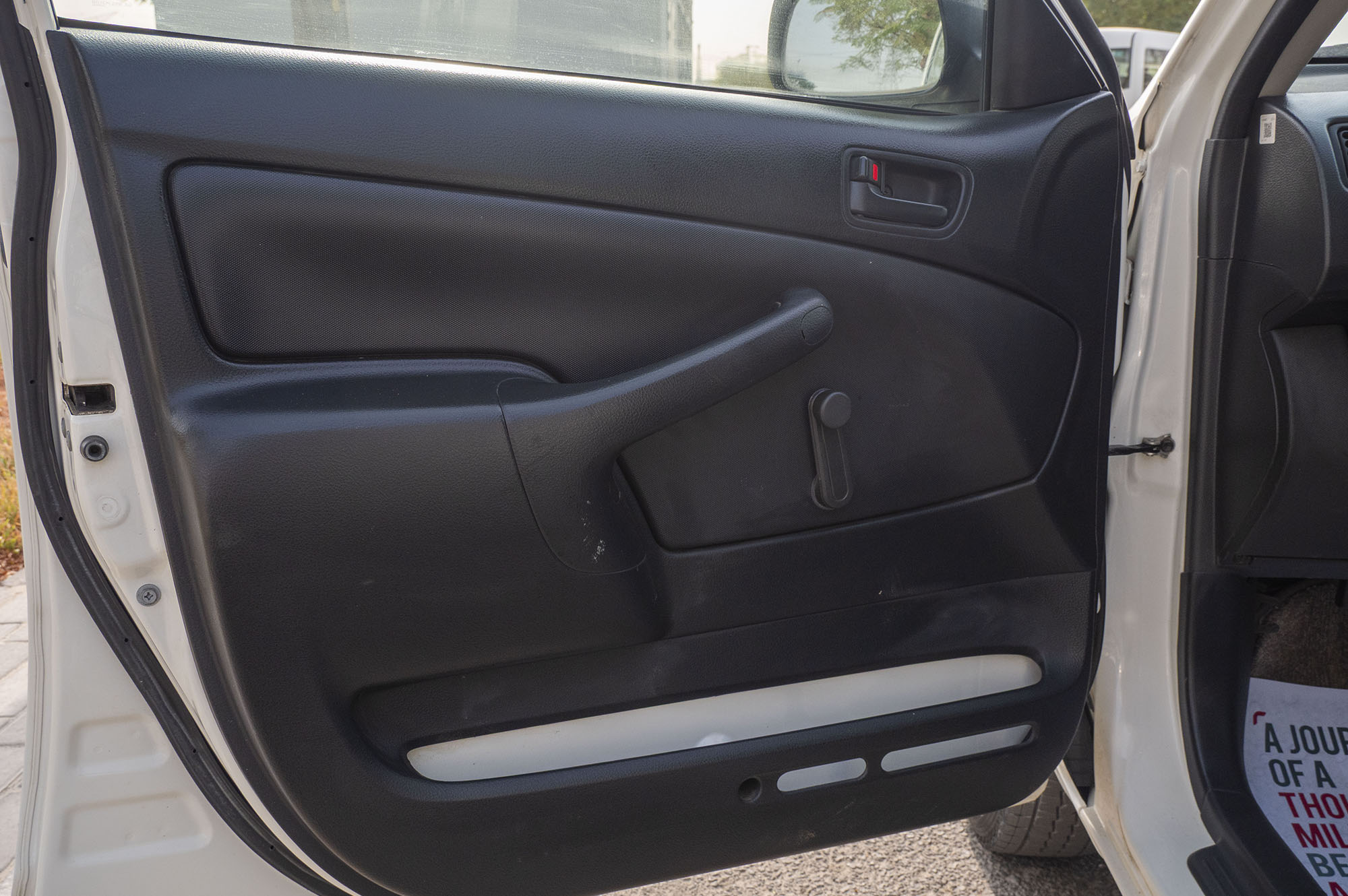 
								Toyota Probox DX – 2012 Model full									