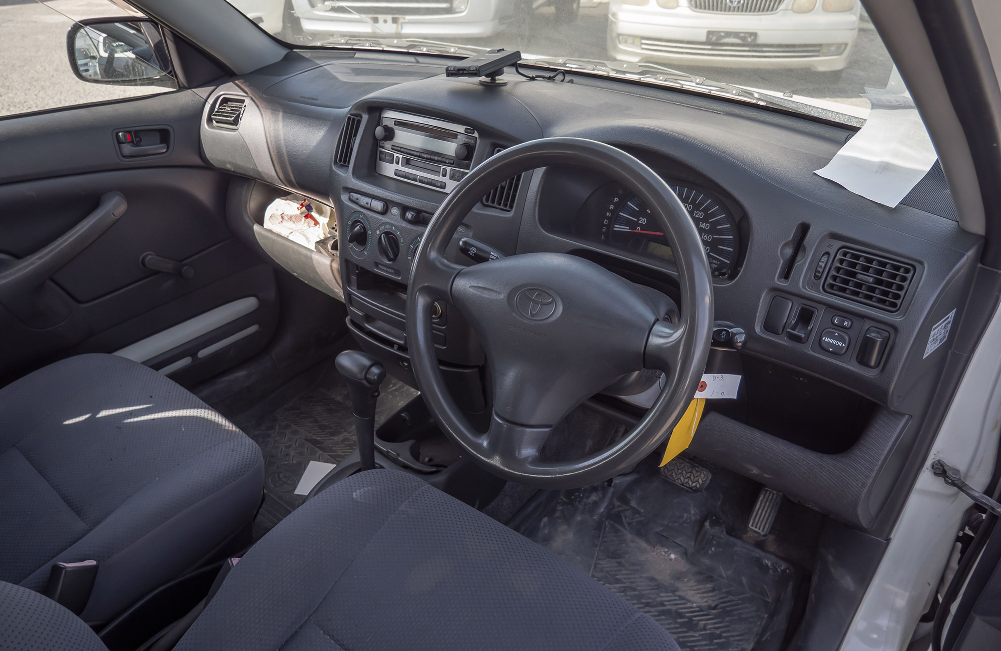 
								TOYOTA PROBOX DX NCP51 MODEL 2004 full									