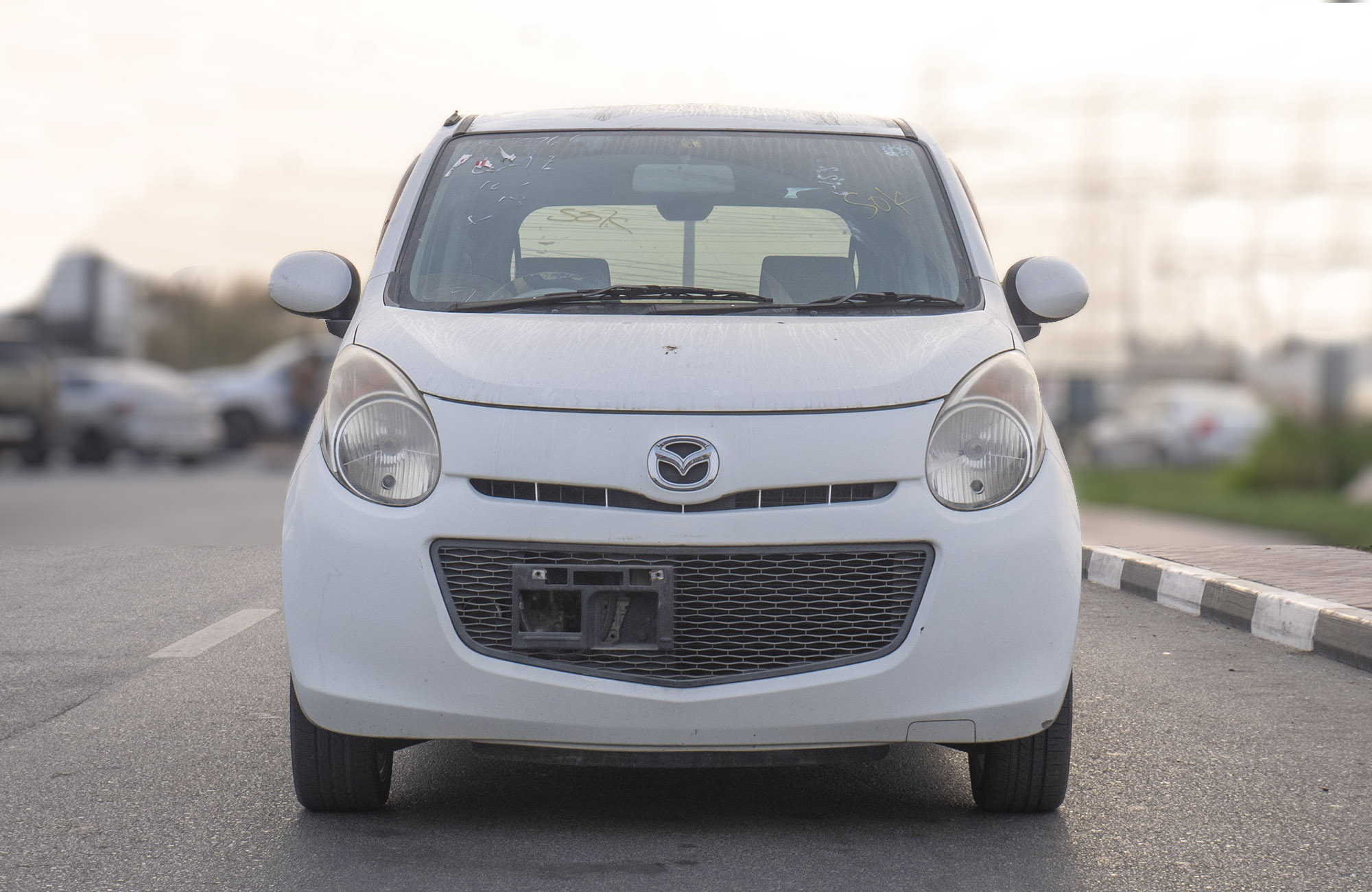 
								Mazda Carol 2wd Model 2011 full									
