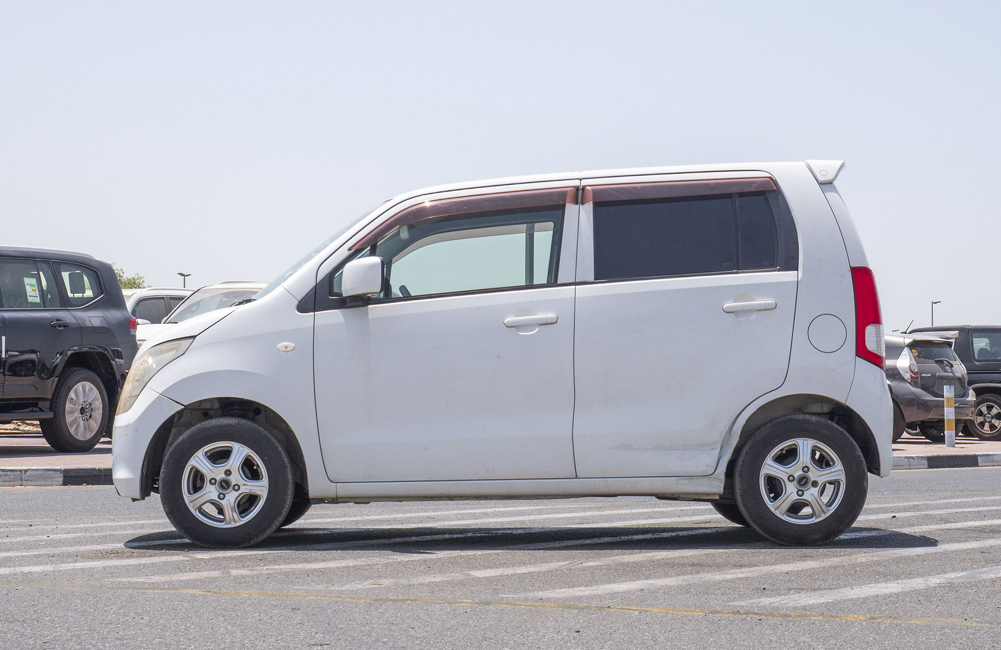 
								Suzuki Wagon R 660cc Model 2010 full									