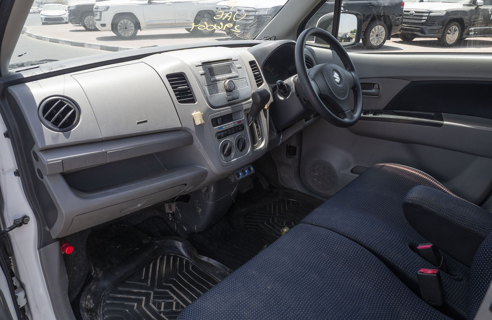 
								Suzuki Wagon R 660cc Model 2010 full									