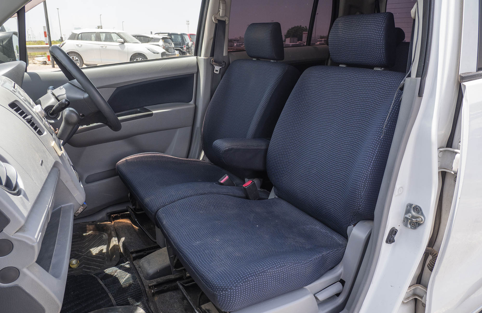 
								Suzuki Wagon R 660cc Model 2010 full									