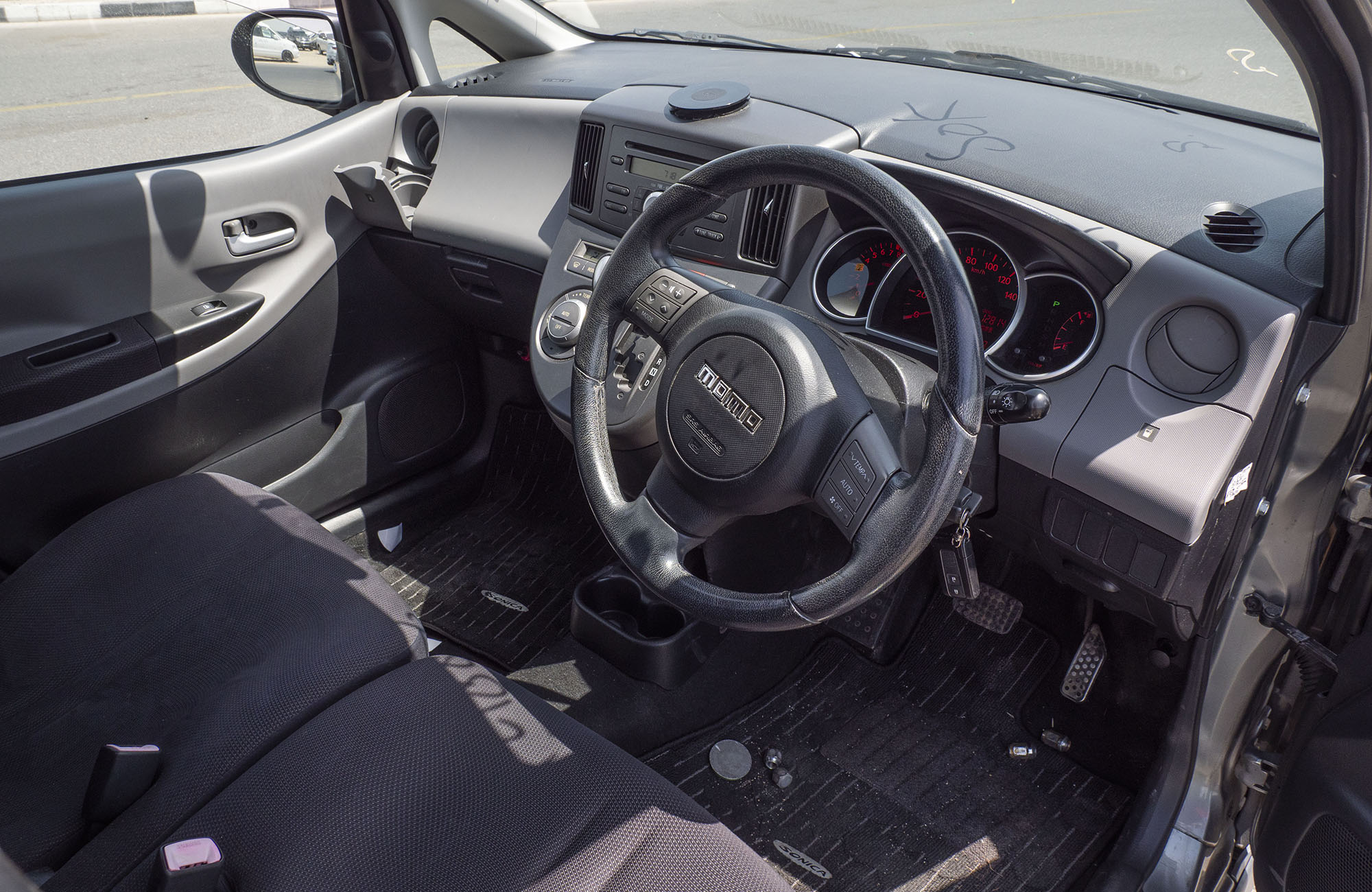 
								DAIHATSU SONICA RS 2WD MODEL 2007 full									