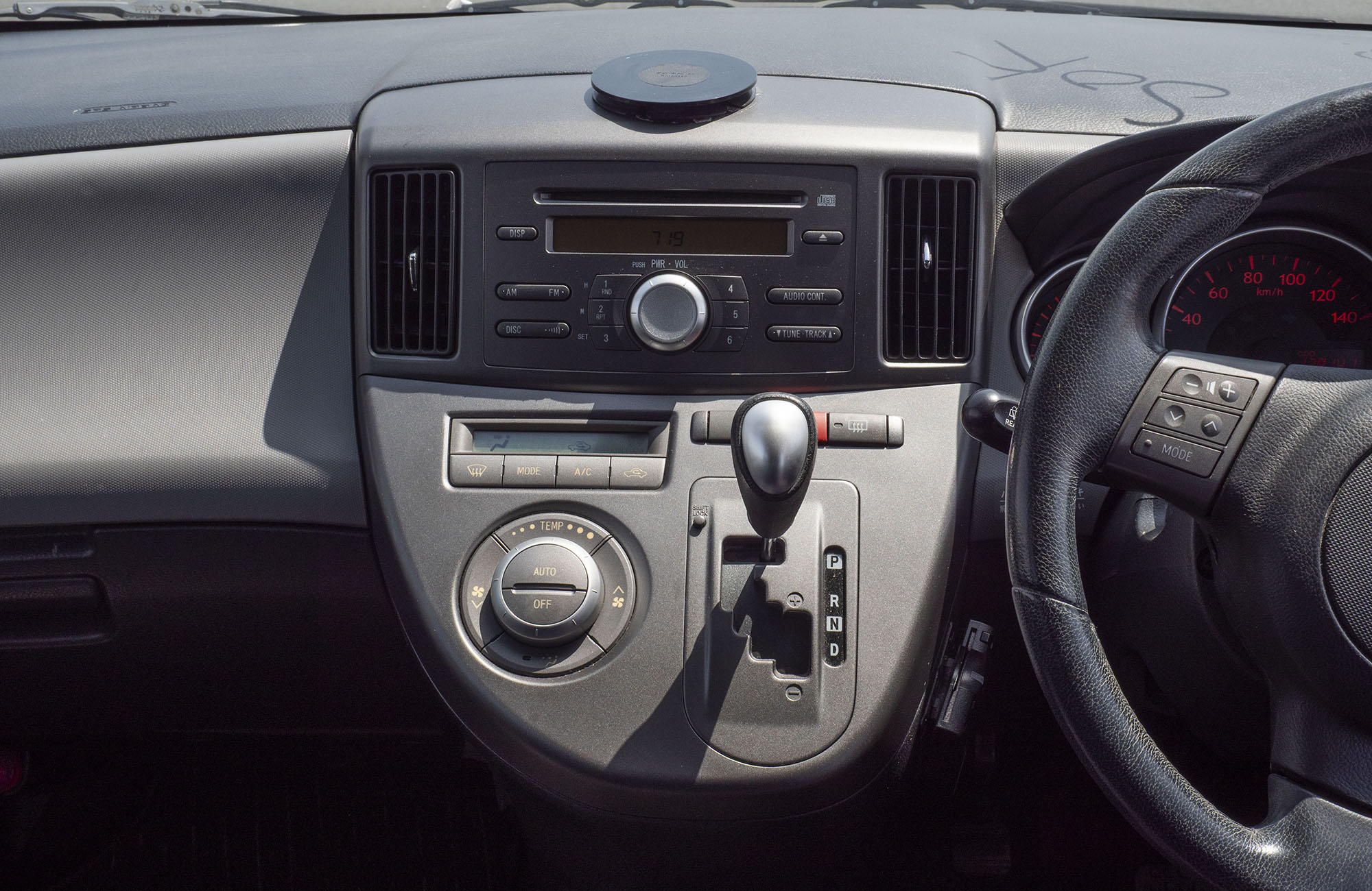 
								DAIHATSU SONICA RS 2WD MODEL 2007 full									