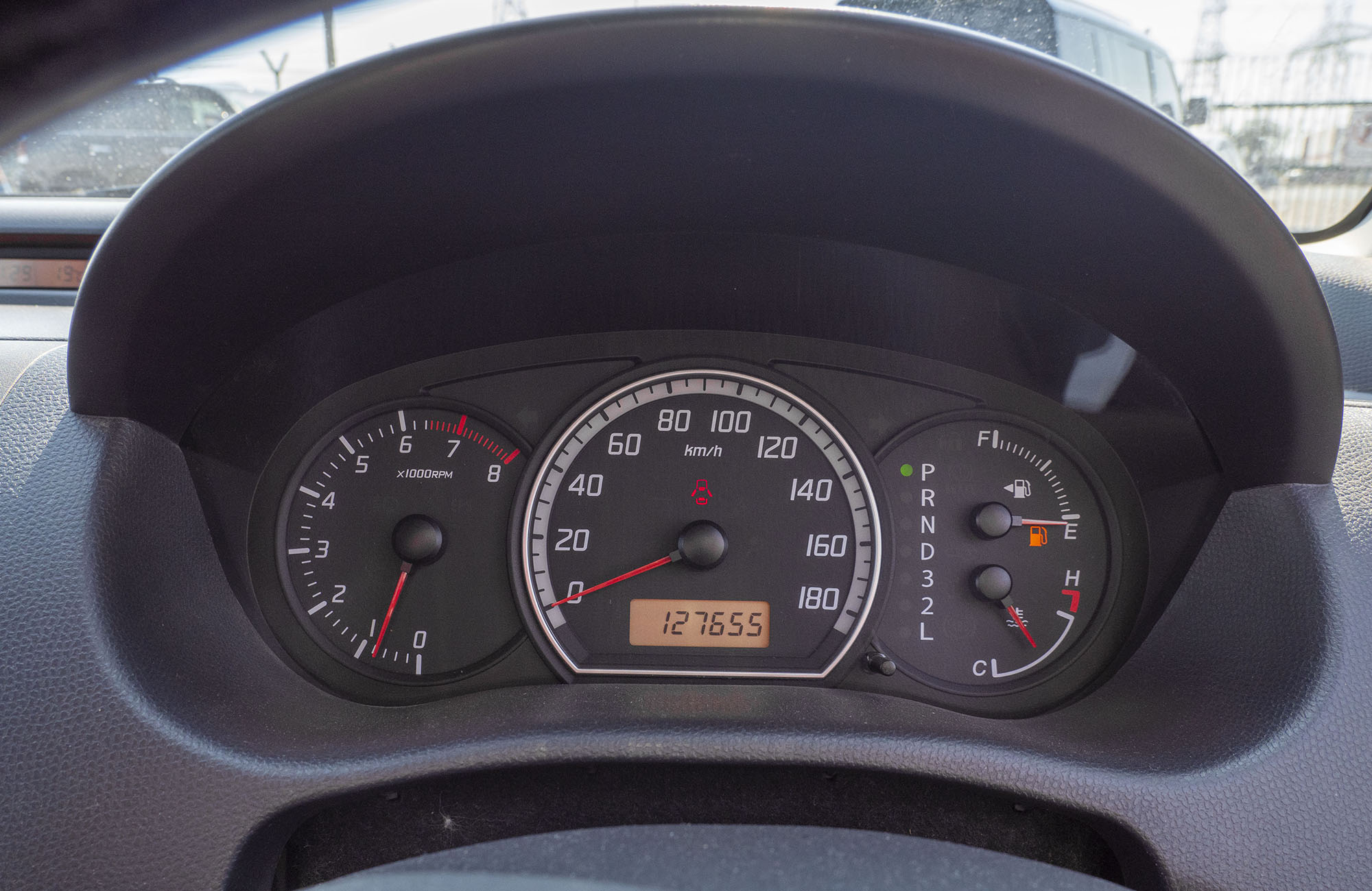 
								Suzuki Swift 2wd Model 2007 full									