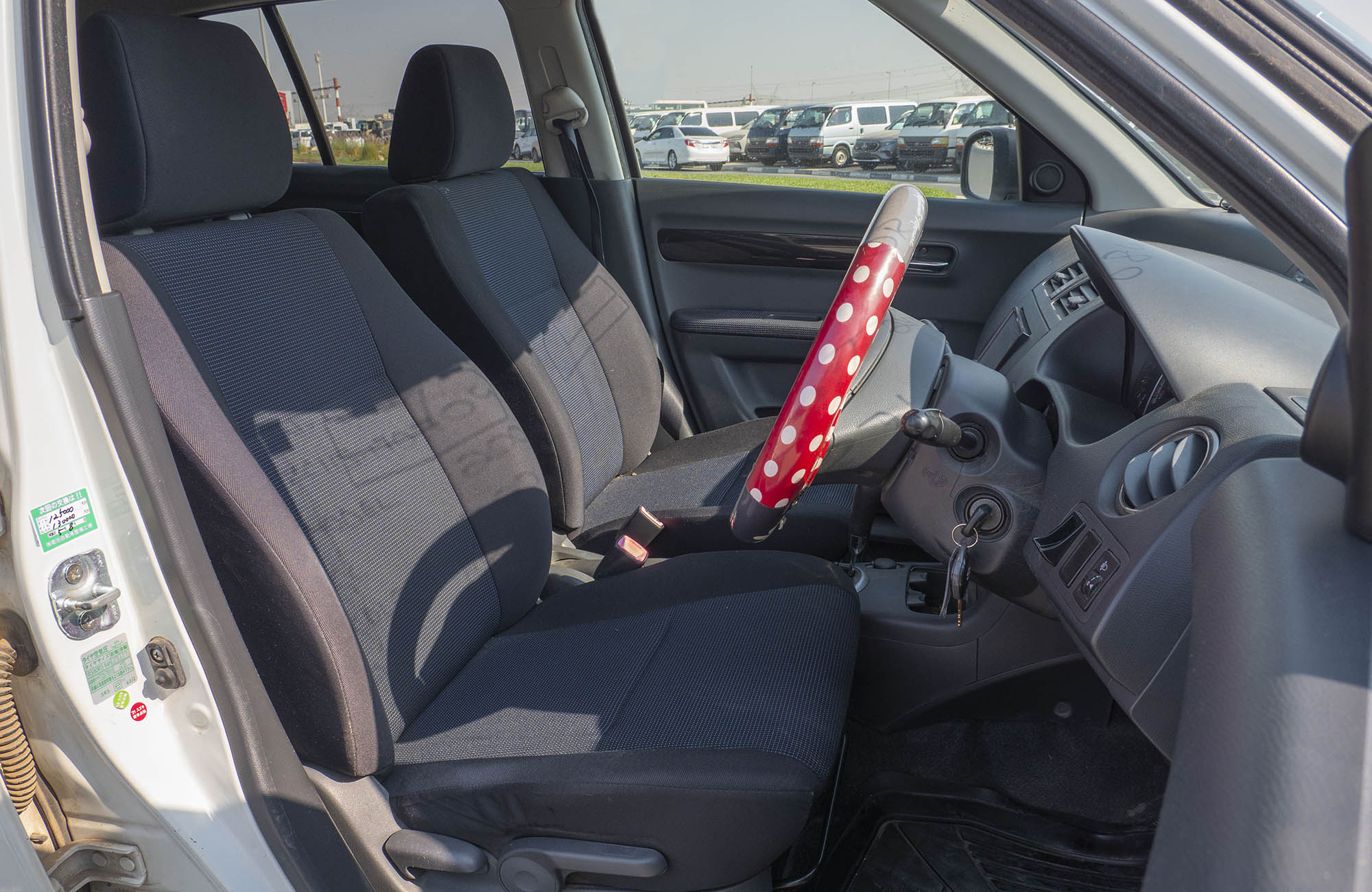 
								Suzuki Swift 2wd Model 2007 full									