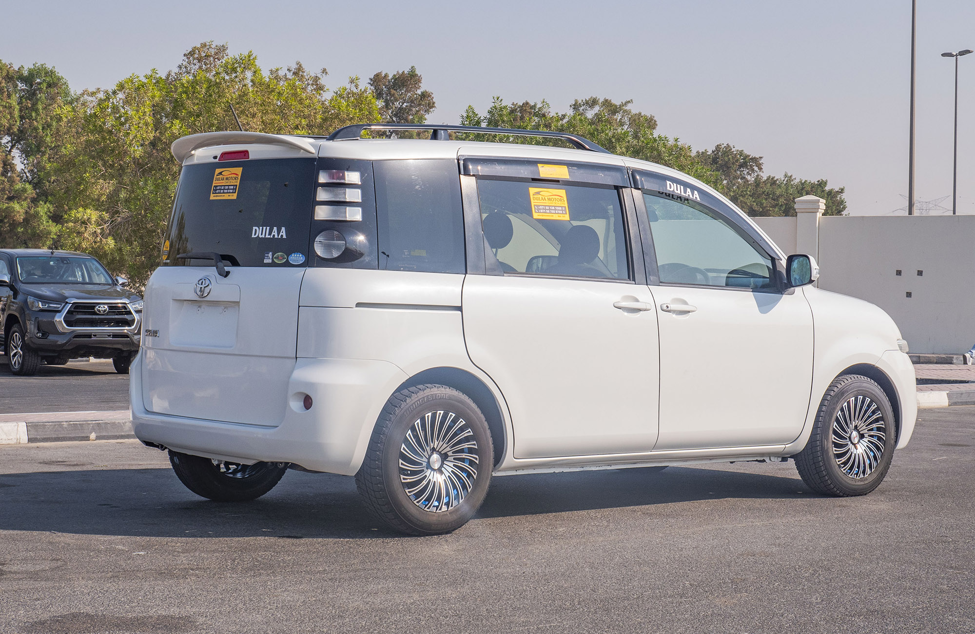 
								Toyota Sienta 2wd Model 2009 7seaters full									