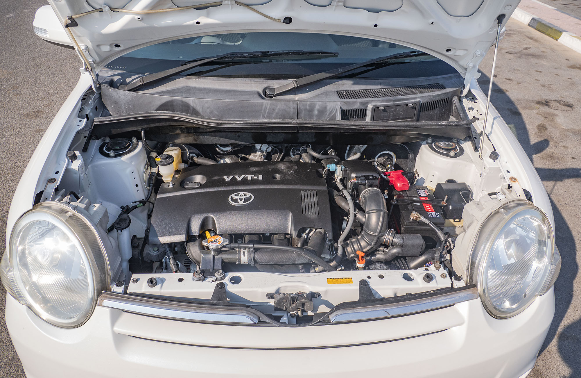 
								Toyota Sienta 2wd Model 2009 7seaters full									