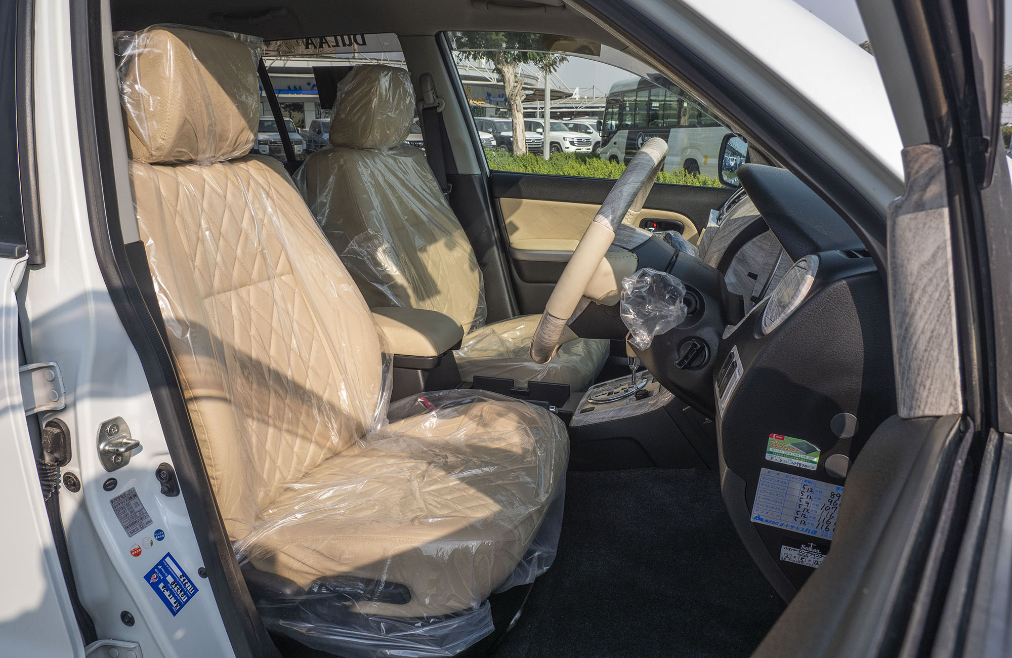 
								Suzuki Escudo 2011 4WD full									