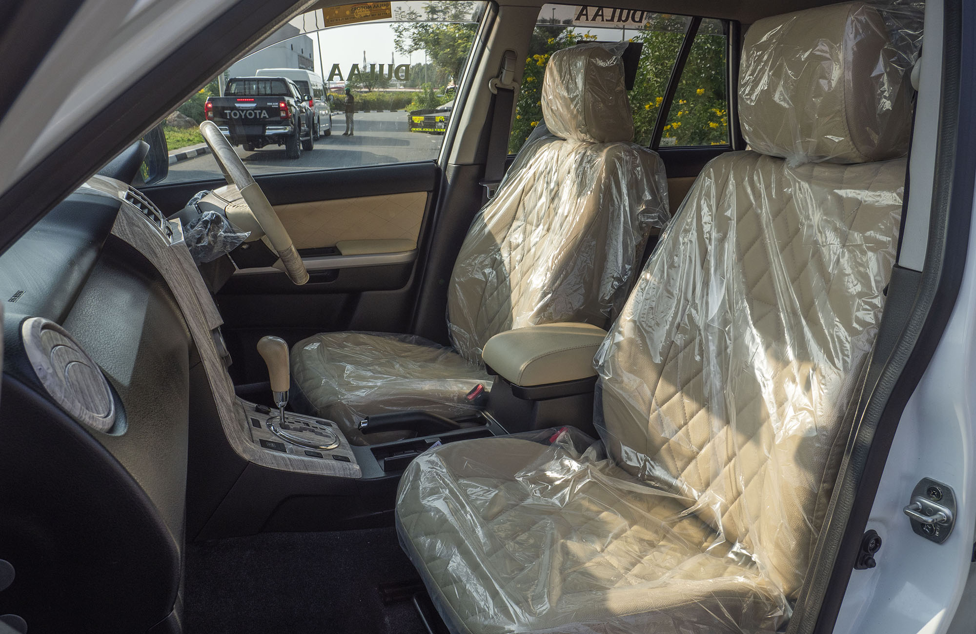 
								Suzuki Escudo 2011 4WD full									