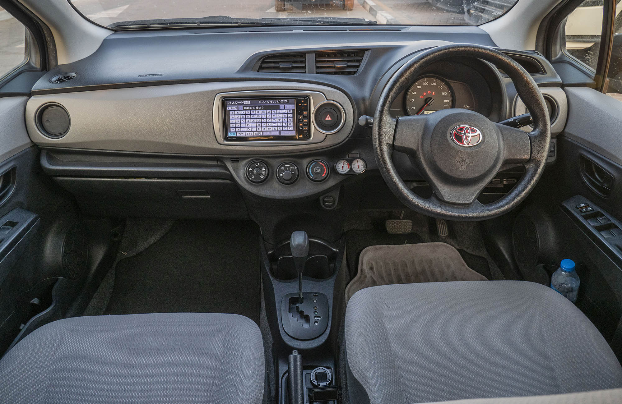 
								Toyota Vitz Model 2008 2wd full									