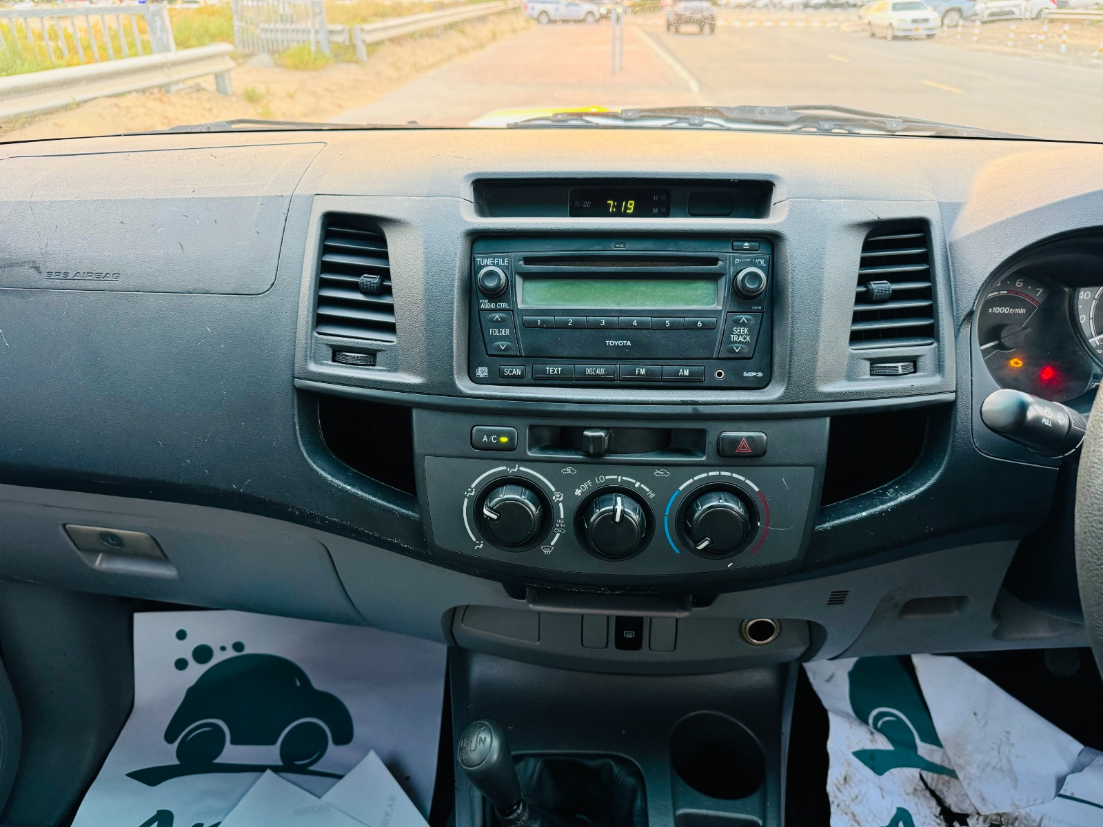 
								Toyota Hilux 2007 Model full									