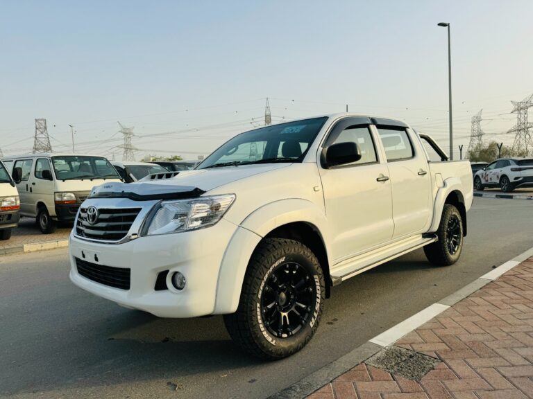 Toyota Hilux 2013 Model