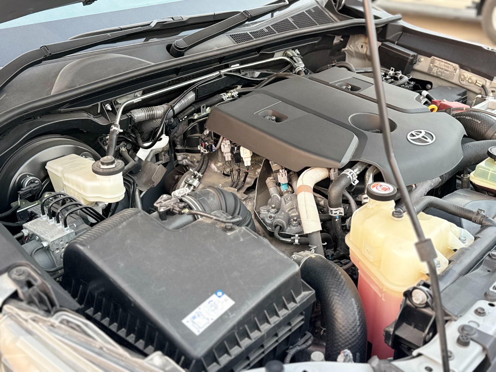 
								Toyota Hilux 2021 Model Manual full									