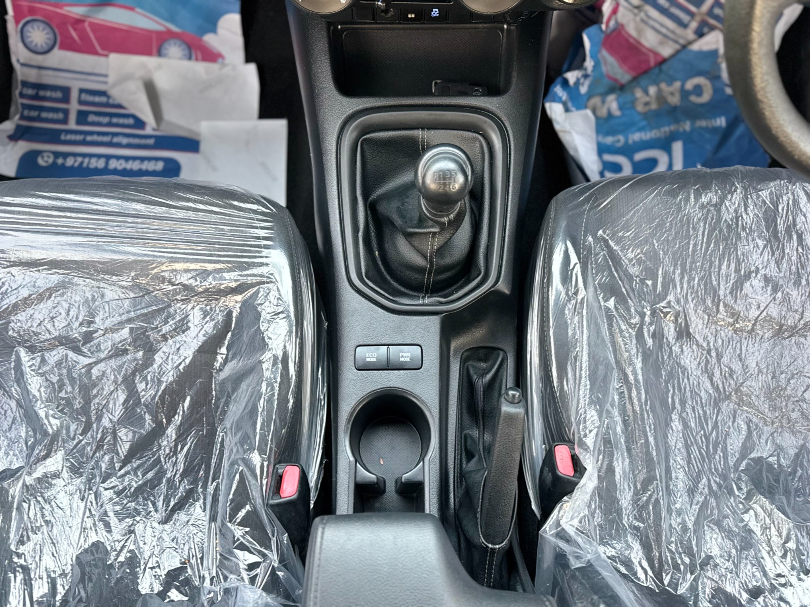 
								Toyota Hilux 2017 Model full									