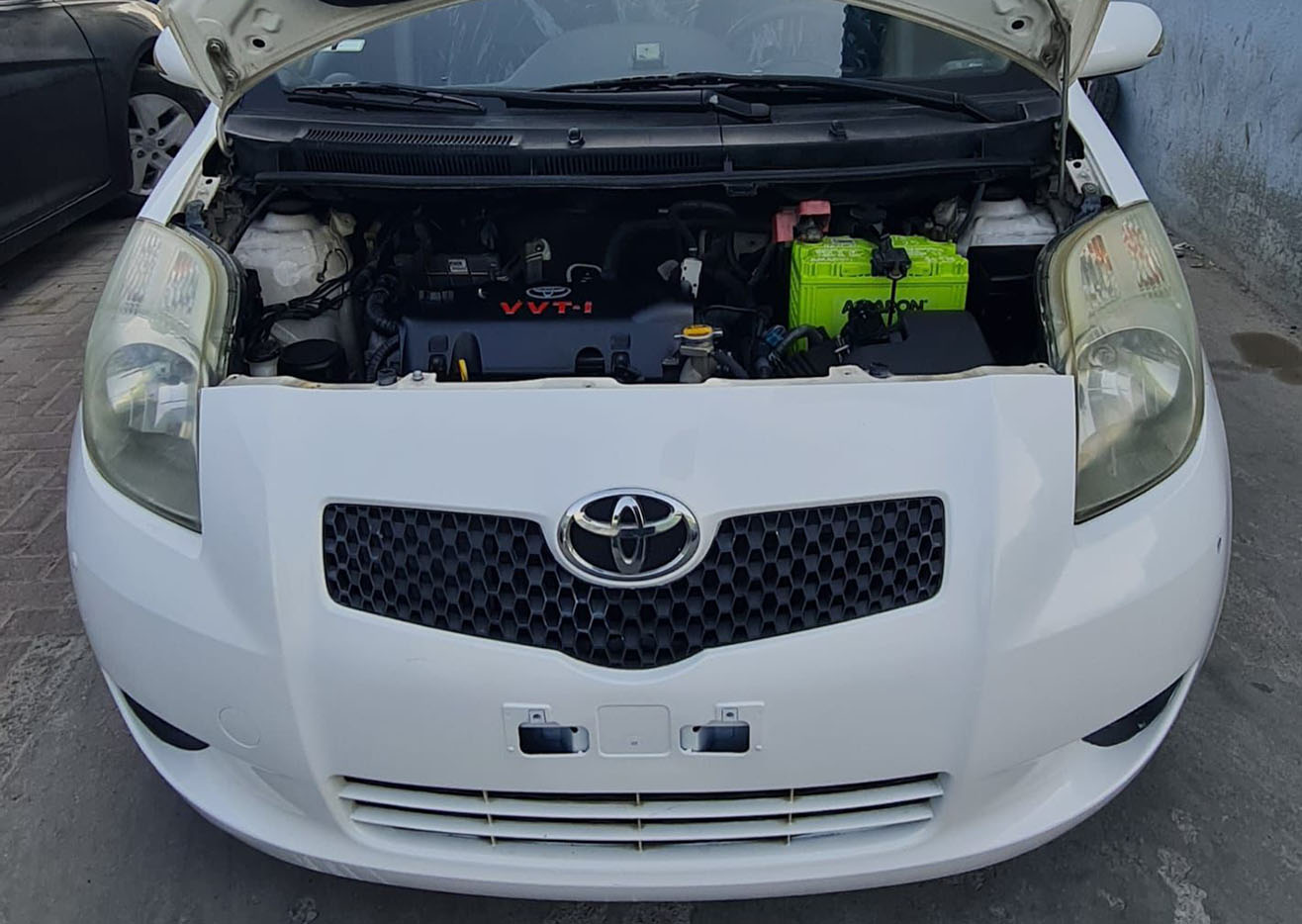 
								Toyota Yaris Model 2010 full									
