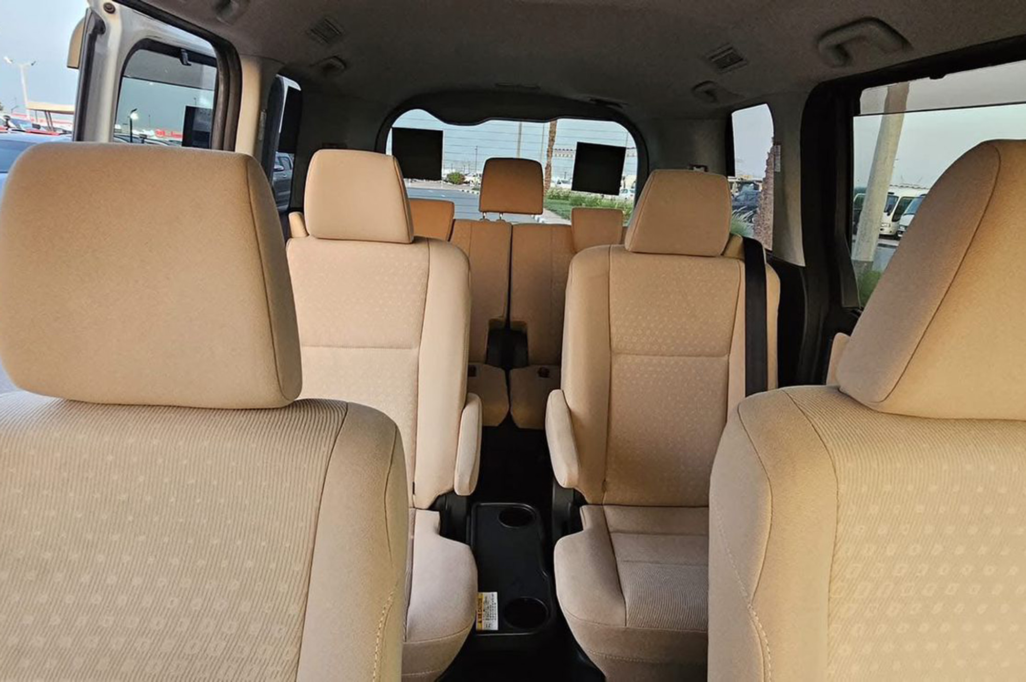 
								Toyota Noah Model 2015 full									