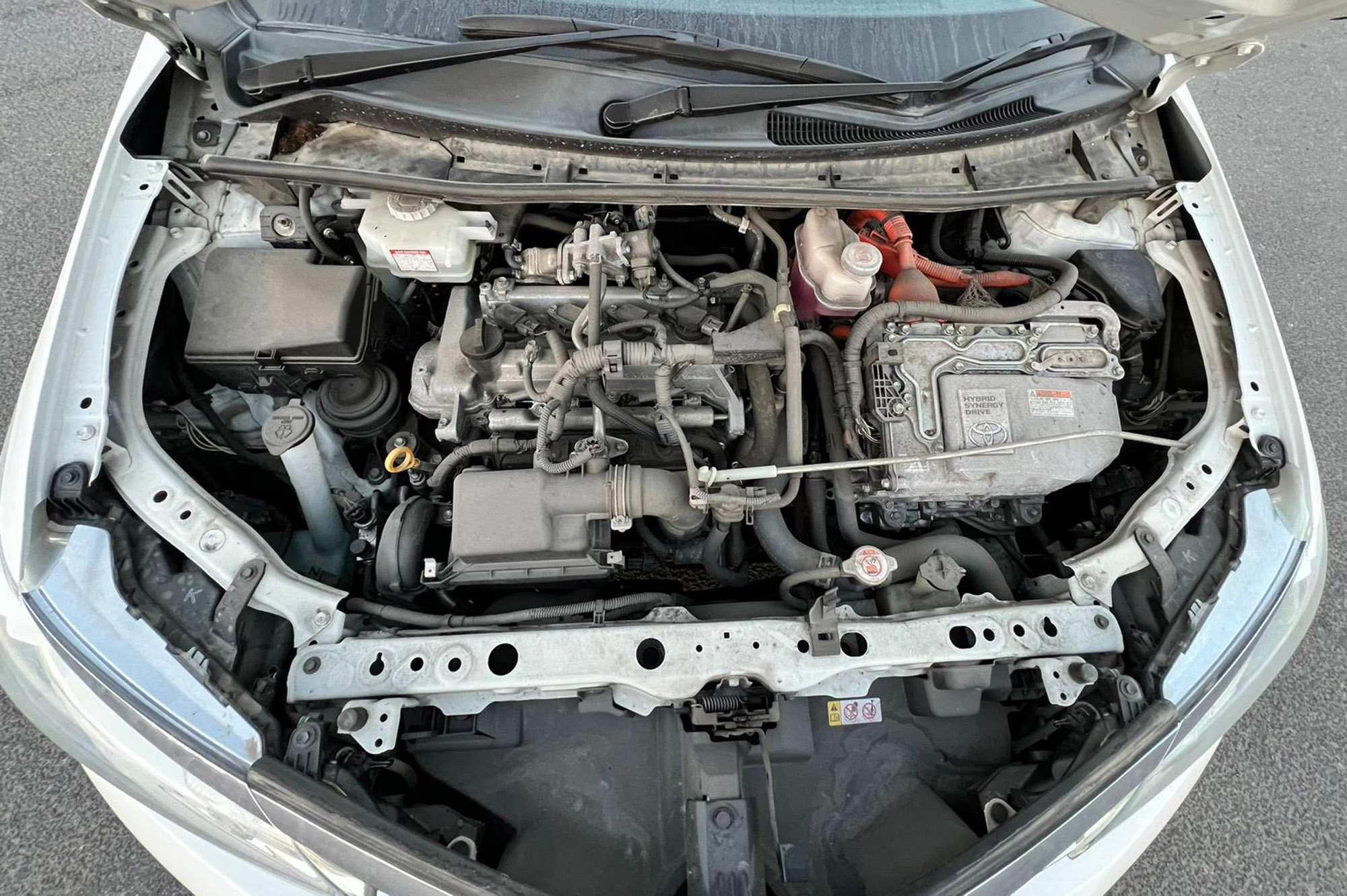 
								Toyota Fielder Hybrid Model 2017 full									