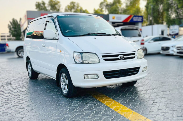 Toyota Townace Noah Model 2002