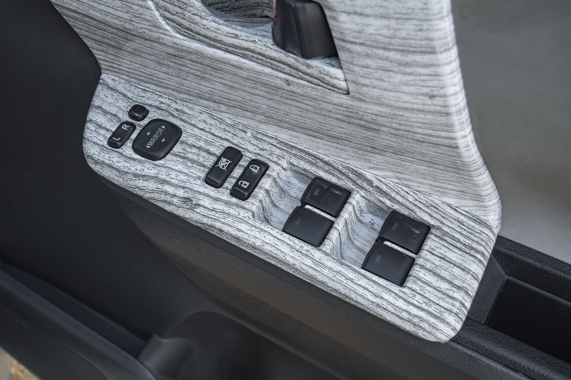 
								Toyota Noah Model 2010 full									