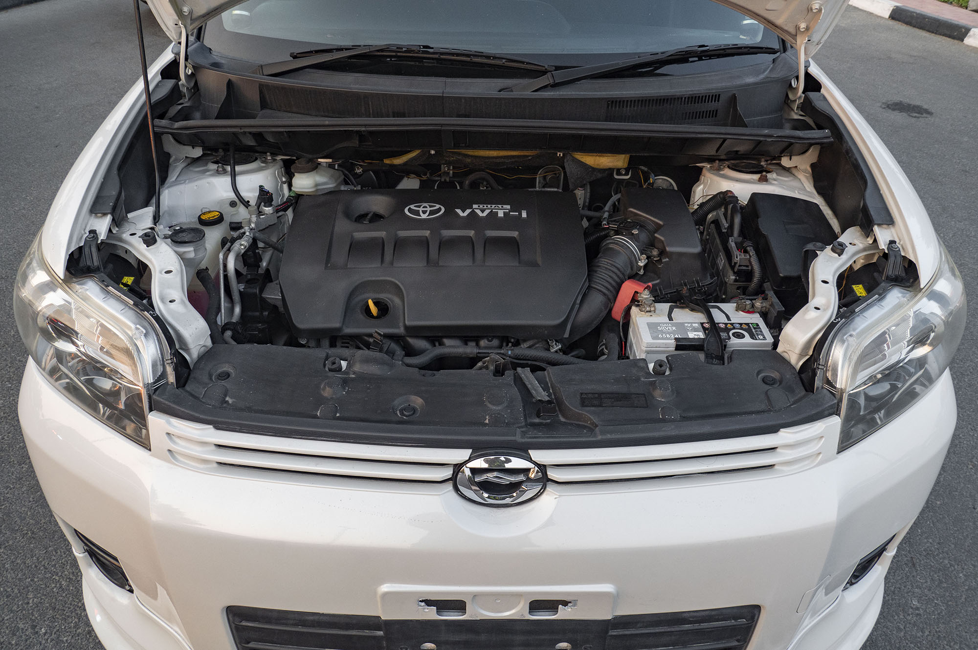 
								TOYOTA COROLLA RUMION MODEL 2010 full									