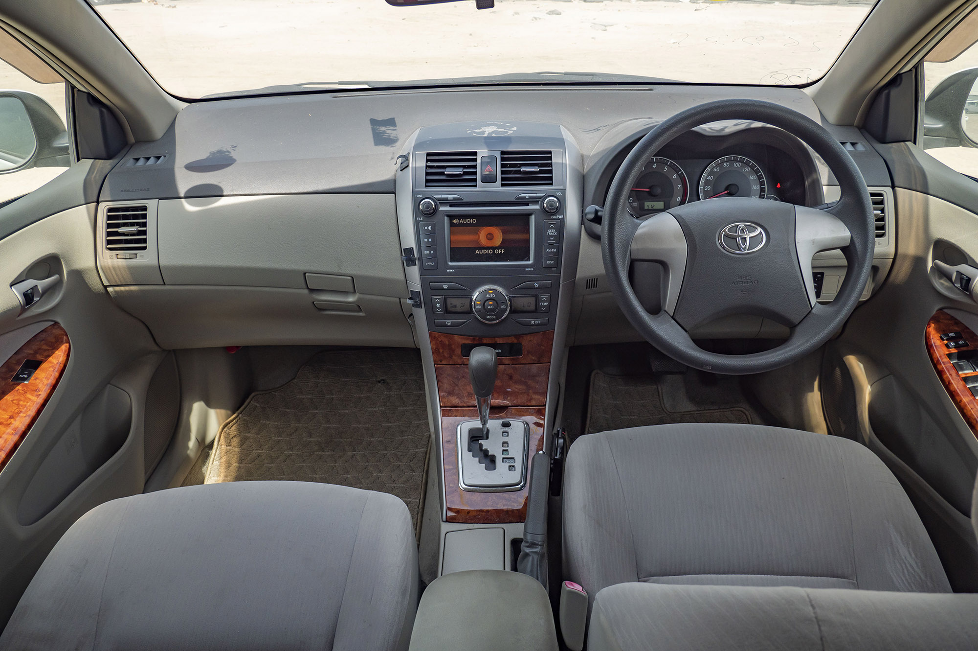 
								Toyota Corrola Axio Model 2008 full									