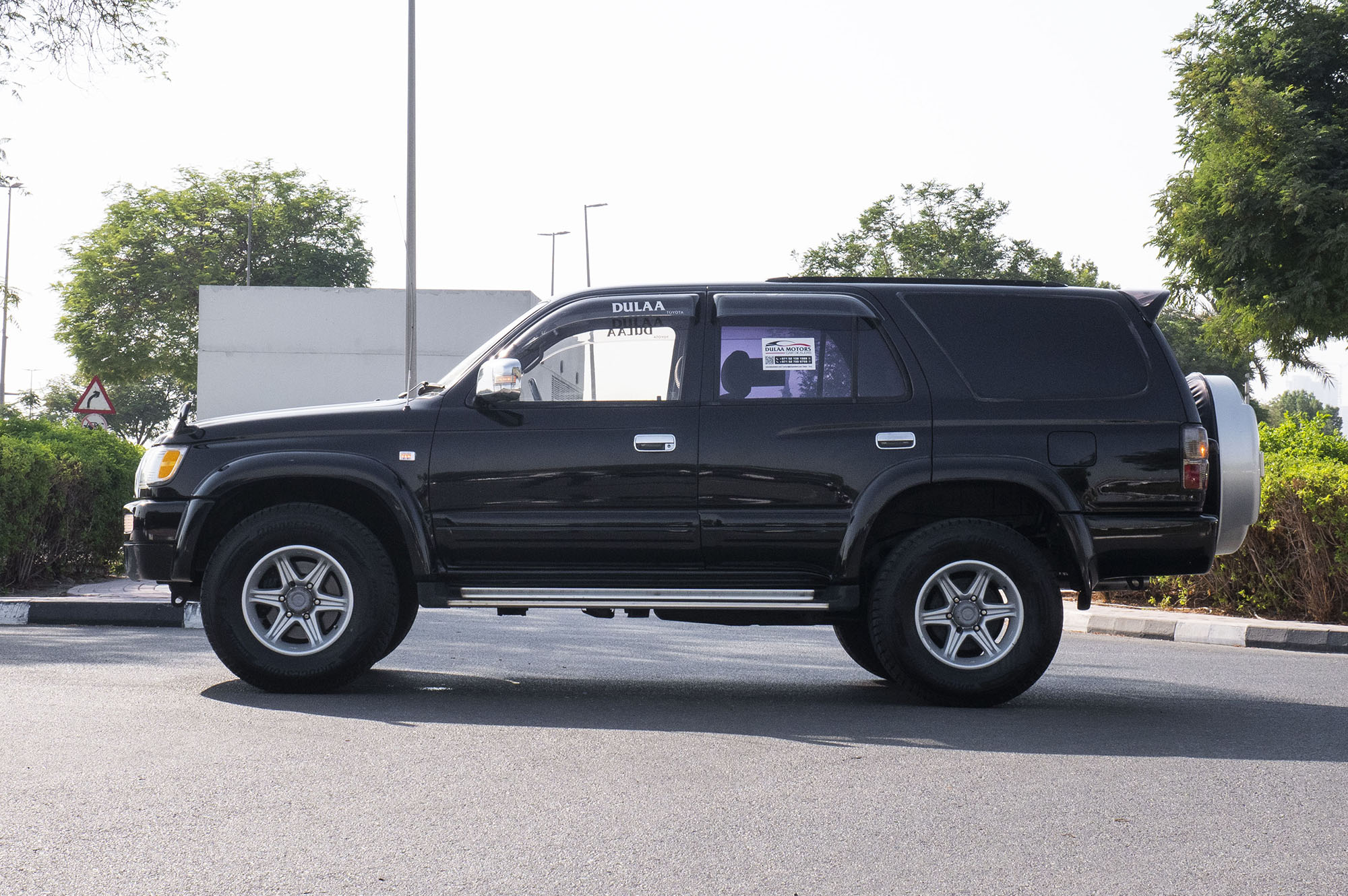 
								Toyota Hilux Surf 1994 full									