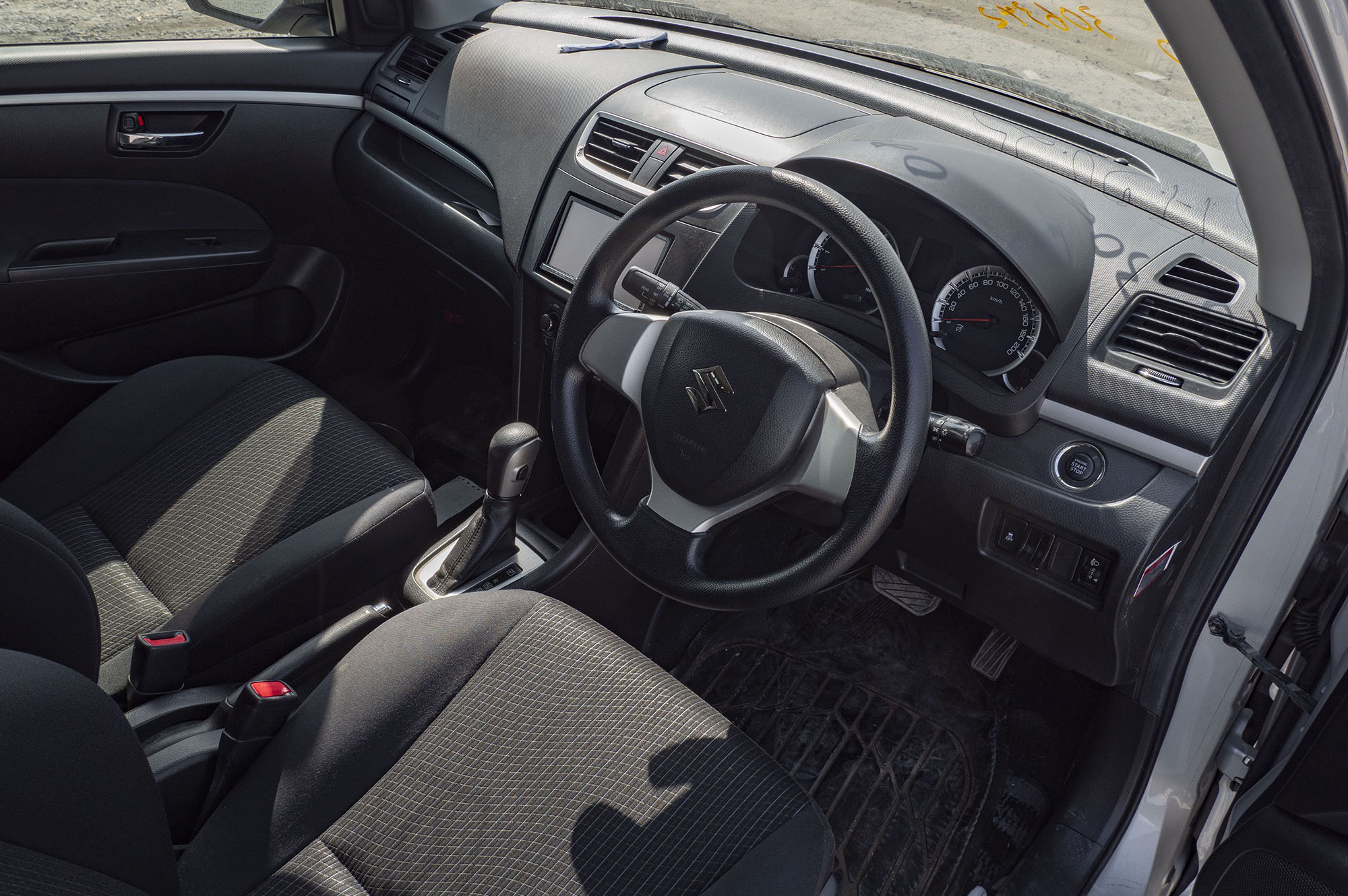 
								𝐒𝐮𝐳𝐮𝐤𝐢 𝐒𝐰𝐢𝐟𝐭 𝐦𝐨𝐝𝐞𝐥 𝟐𝟎𝟏𝟒 full									