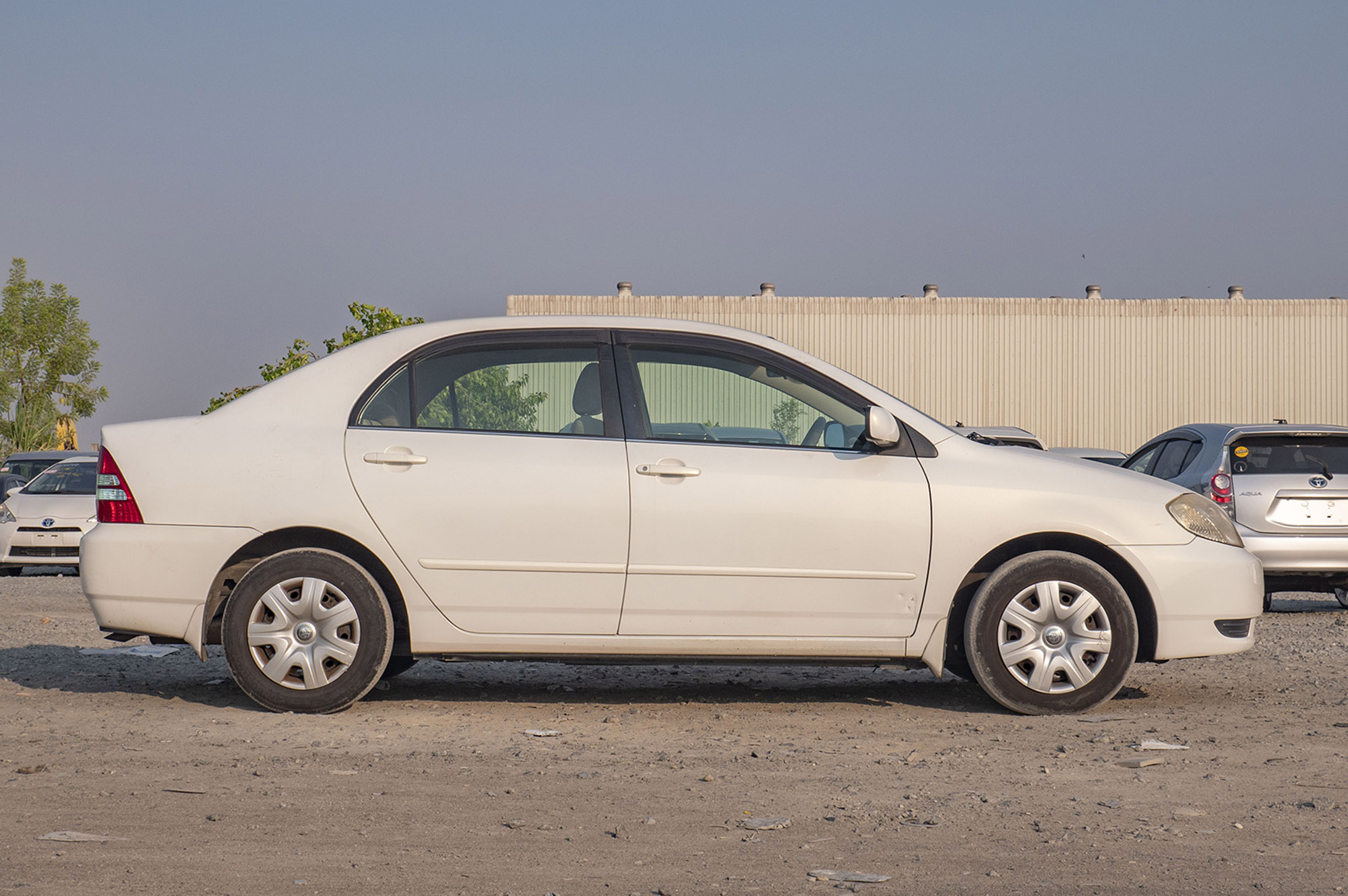 
								Toyota Corolla G Model 2004 full									