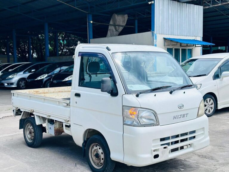 Daihatsu Hijat S210 4WD Model 2006