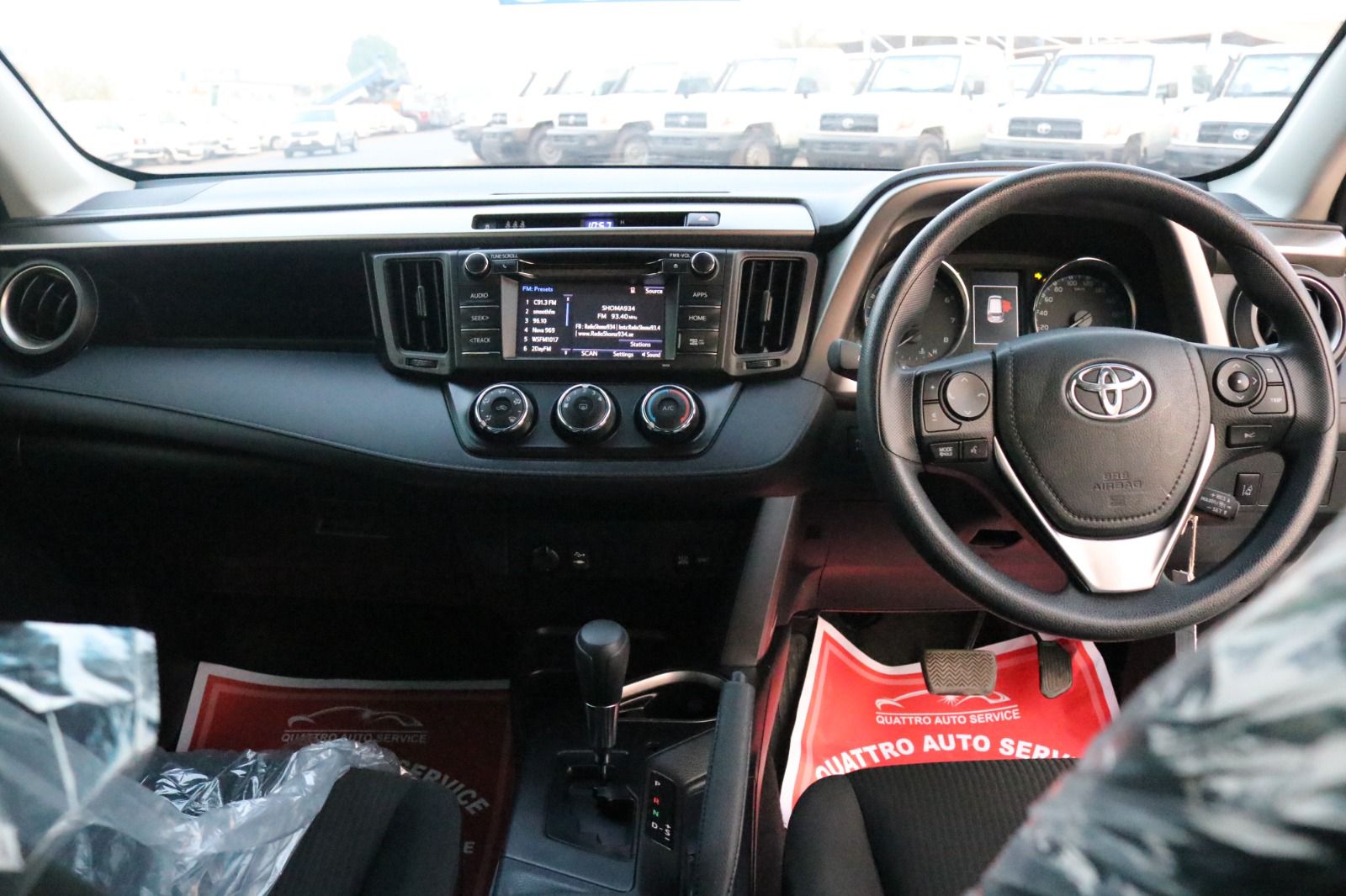 
								Toyota Rav4 Model 2018 full									