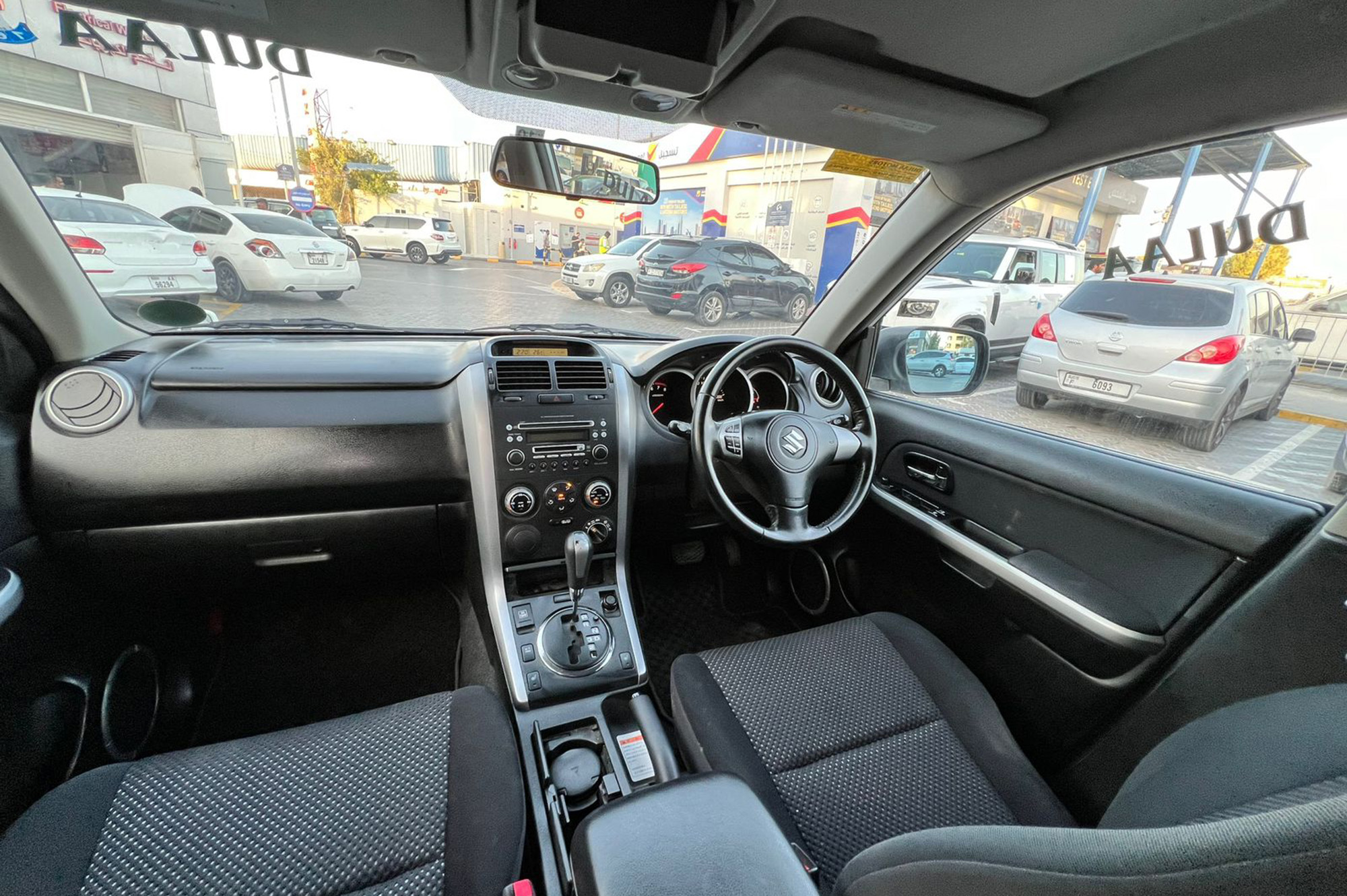 
								Suzuki Escudo 4WD Model 2009 full									