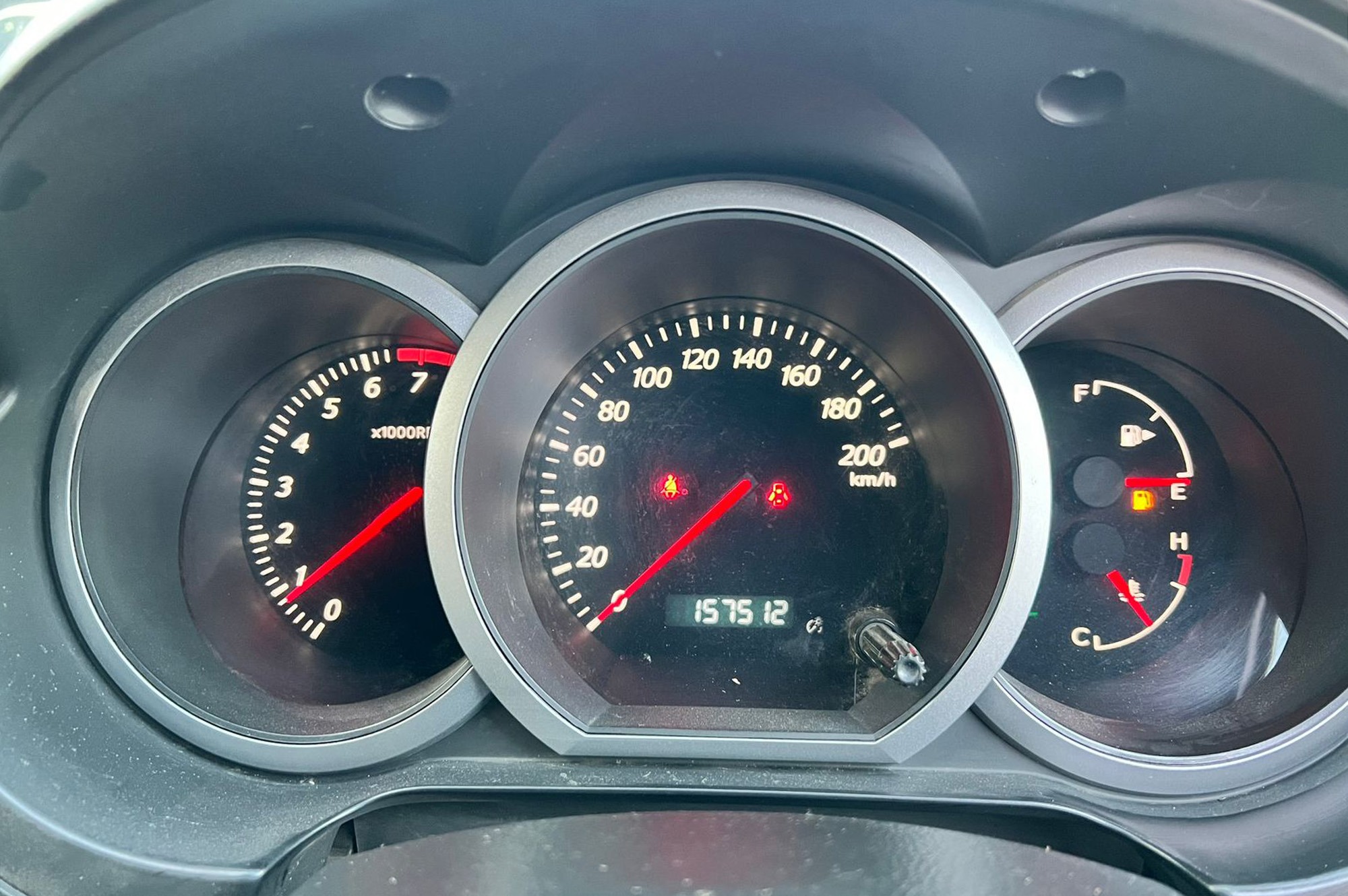 
								Suzuki Escudo 4WD Model 2009 full									