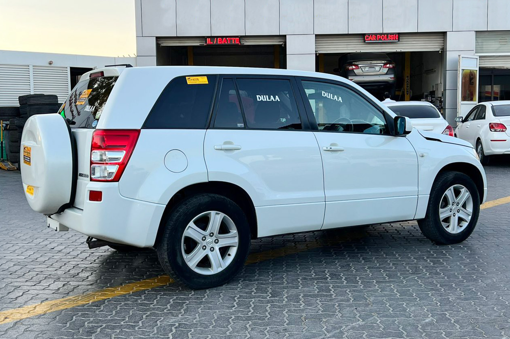 
								Suzuki Escudo 4WD Model 2009 full									