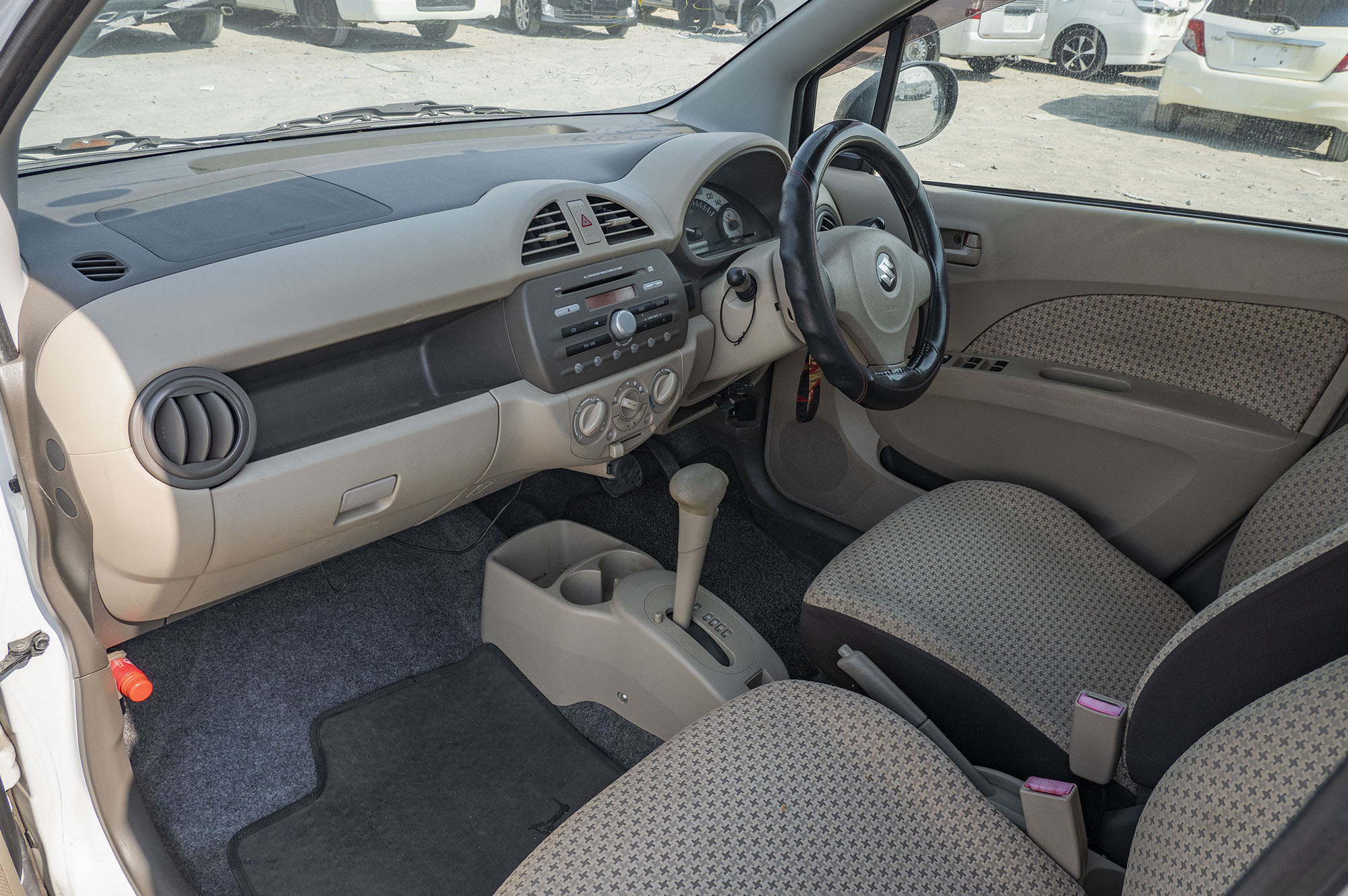 
								Suzuki Alto Model 2011 full									