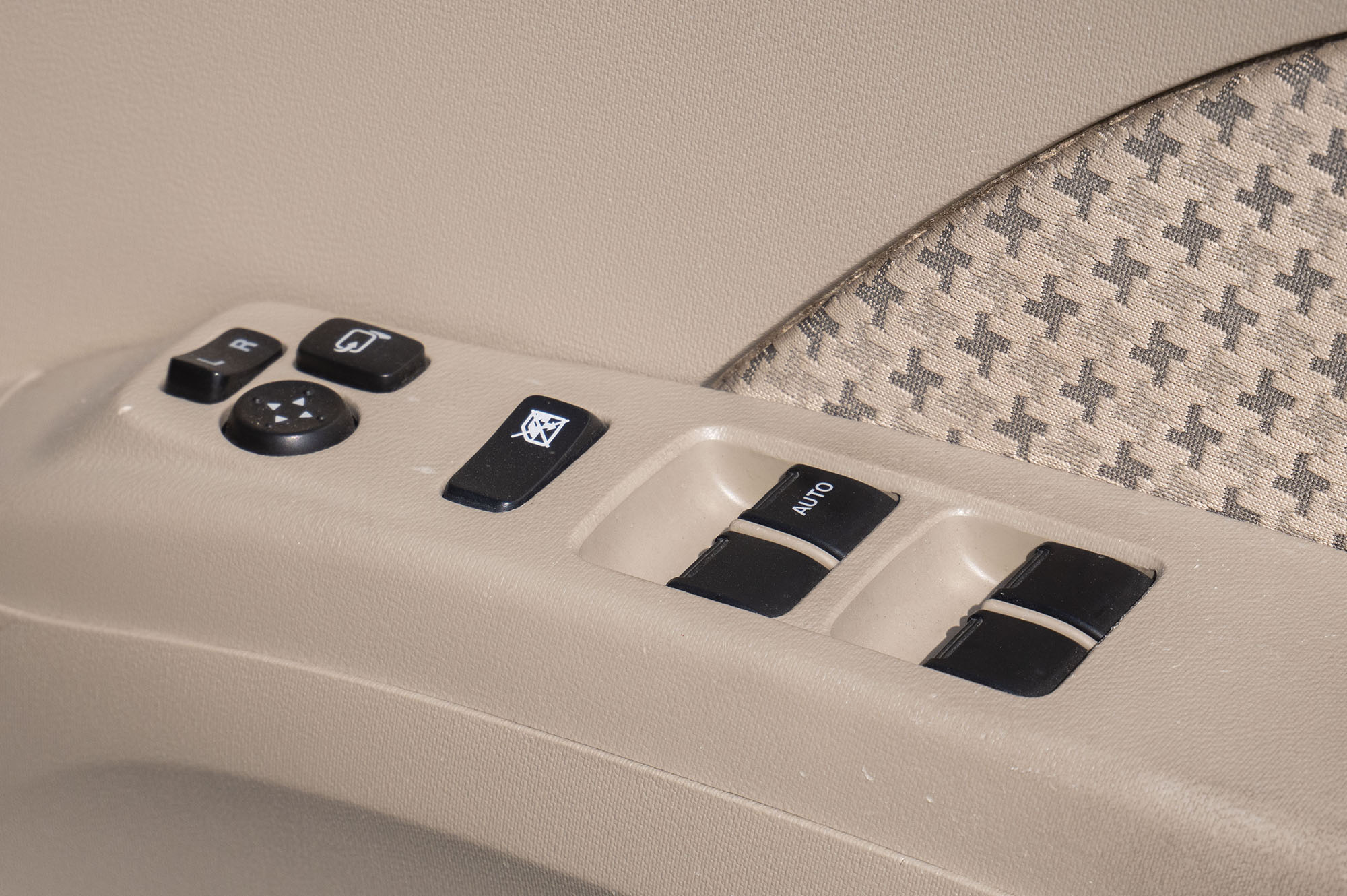 
								Suzuki Alto Model 2011 full									