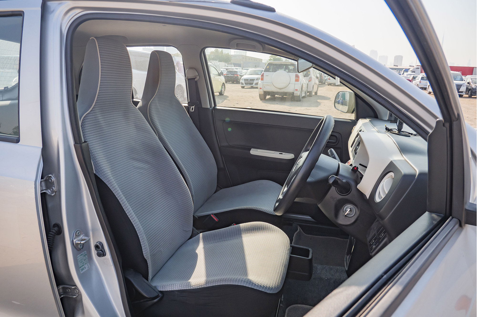 
								𝗠𝗮𝘇𝗱𝗮 𝗖𝗮𝗿𝗼𝗹 𝗠𝗼𝗱𝗲𝗹 𝟮𝟬𝟭𝟱 full									