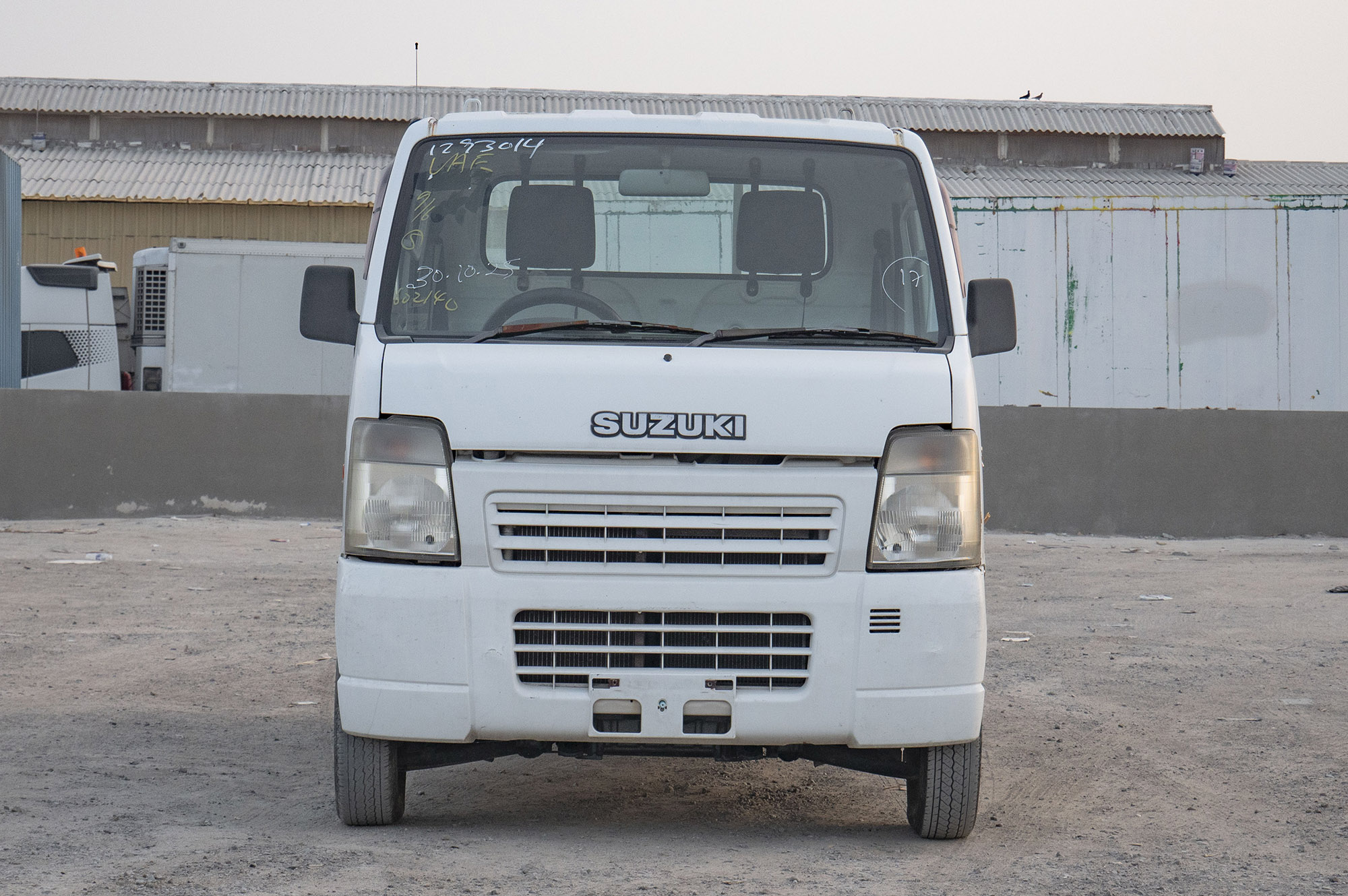 
								Suzuki Carry Model 2006 full									
