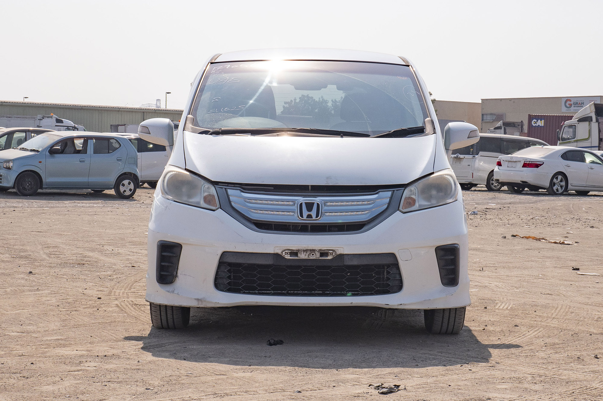 
								Honda Freed Model 2014 full									