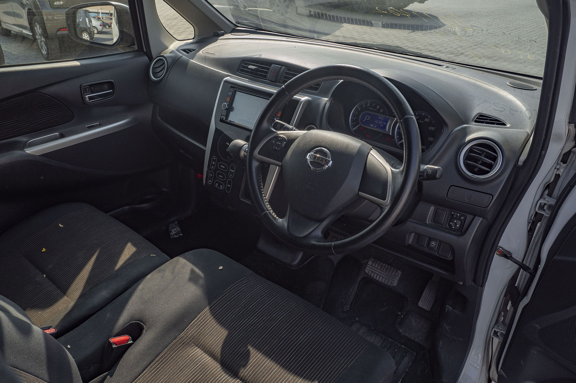 
								Nissan Dayz Model 2014 full									