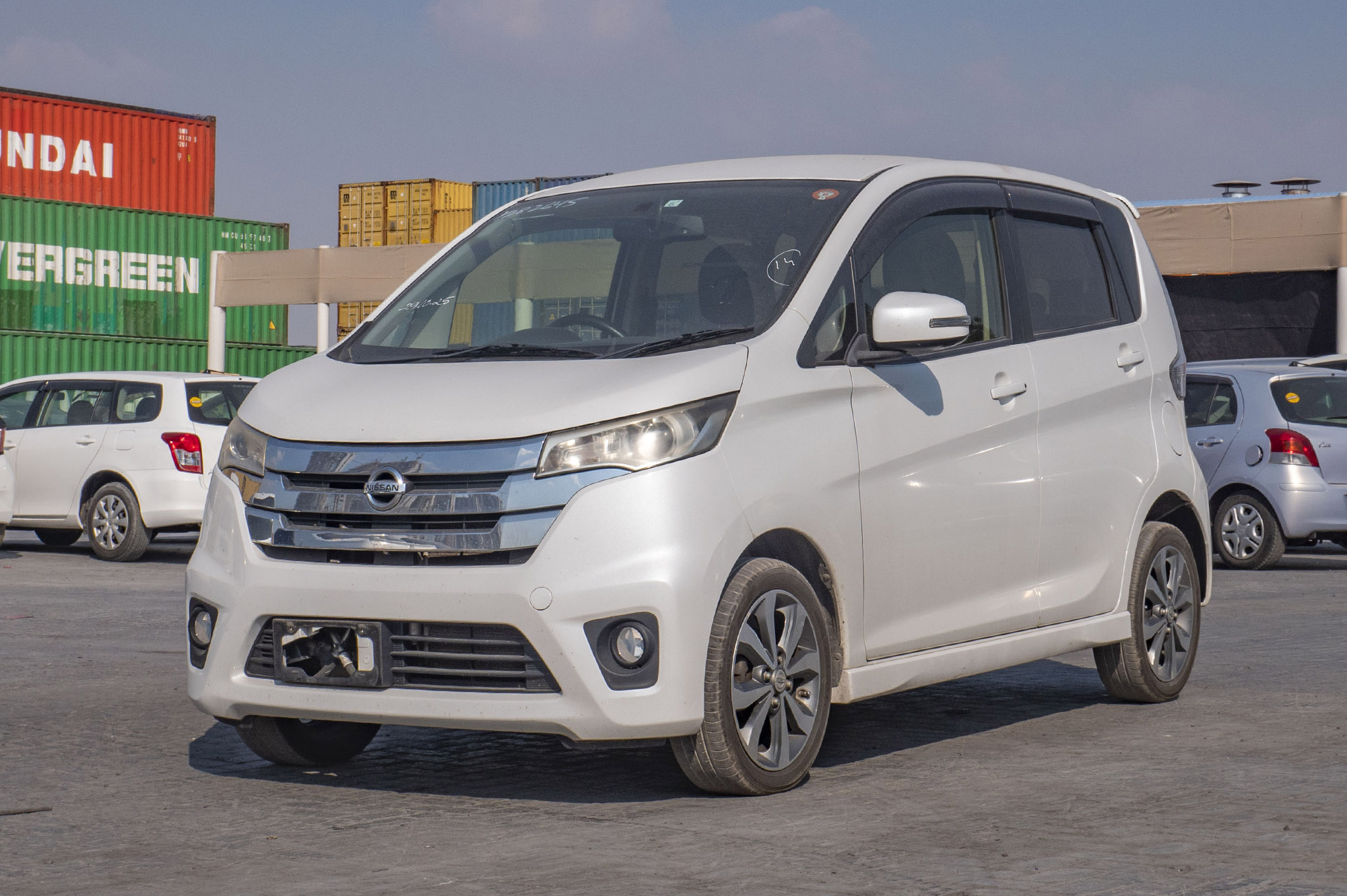 
								Nissan Dayz Model 2014 full									